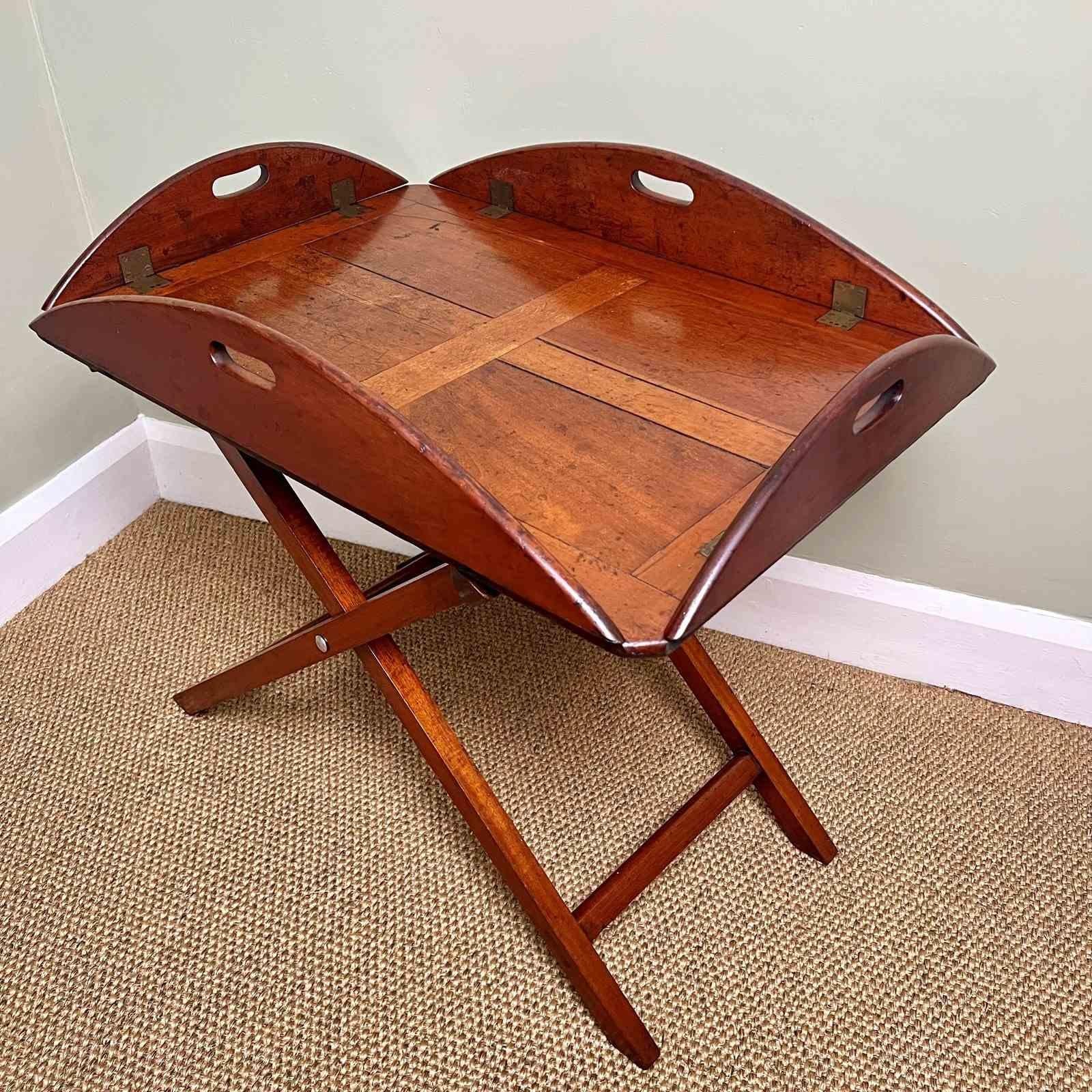 A C19th Mahogany Campaign Butlers Tray Table By Army & Navy CSL In Good Condition In London, GB