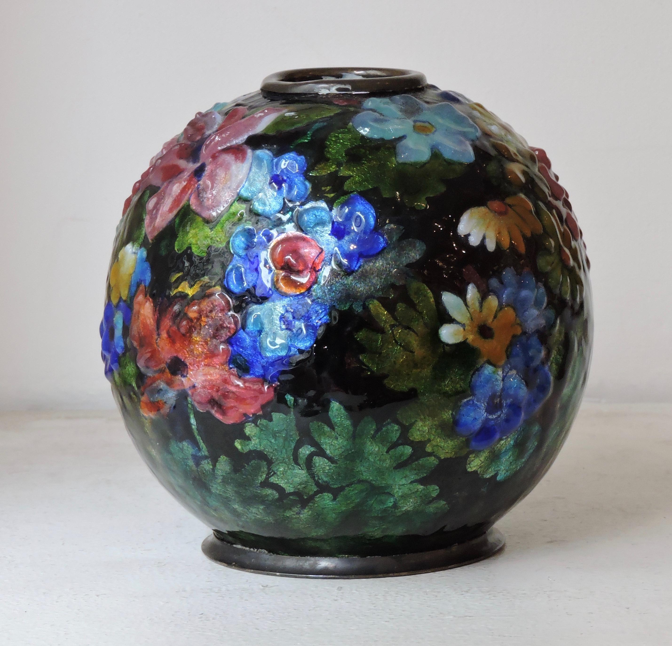 Camille Fauré Floral, Bunch of Flowers Enamel Vase, circa 1930 In Good Condition In Saint-Ouen, FR