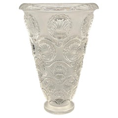 A Cancale Art Deco R.Lalique Glass vase 