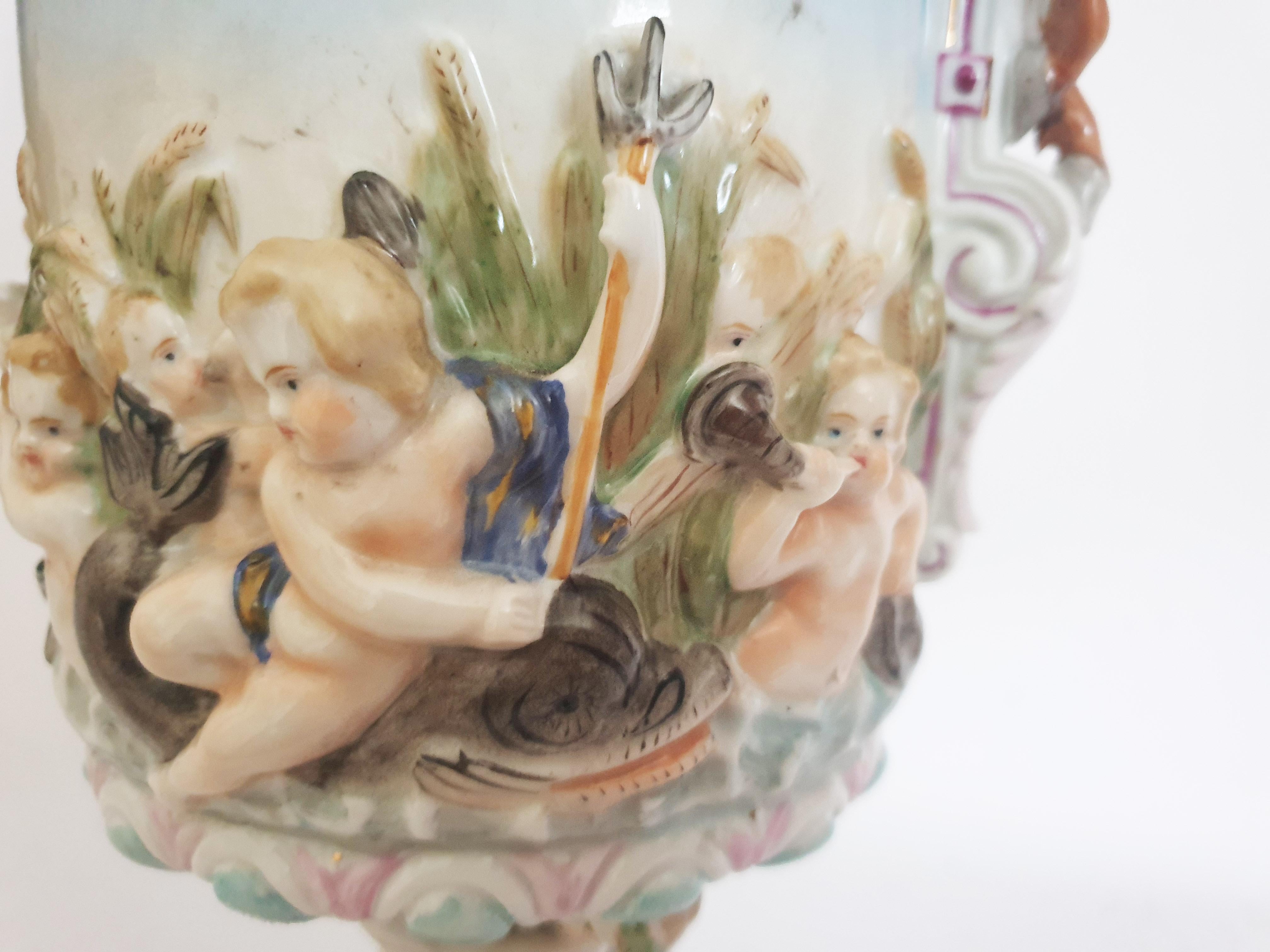 Capodimonte Figural Porcelain Ewer In Good Condition For Sale In London, GB