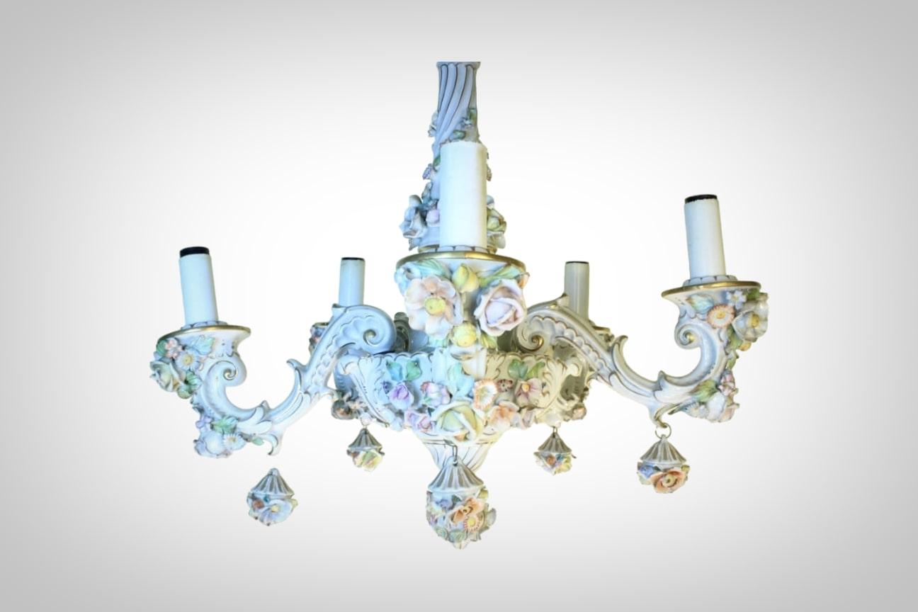 A Capodimonte porcelain chandelier 4