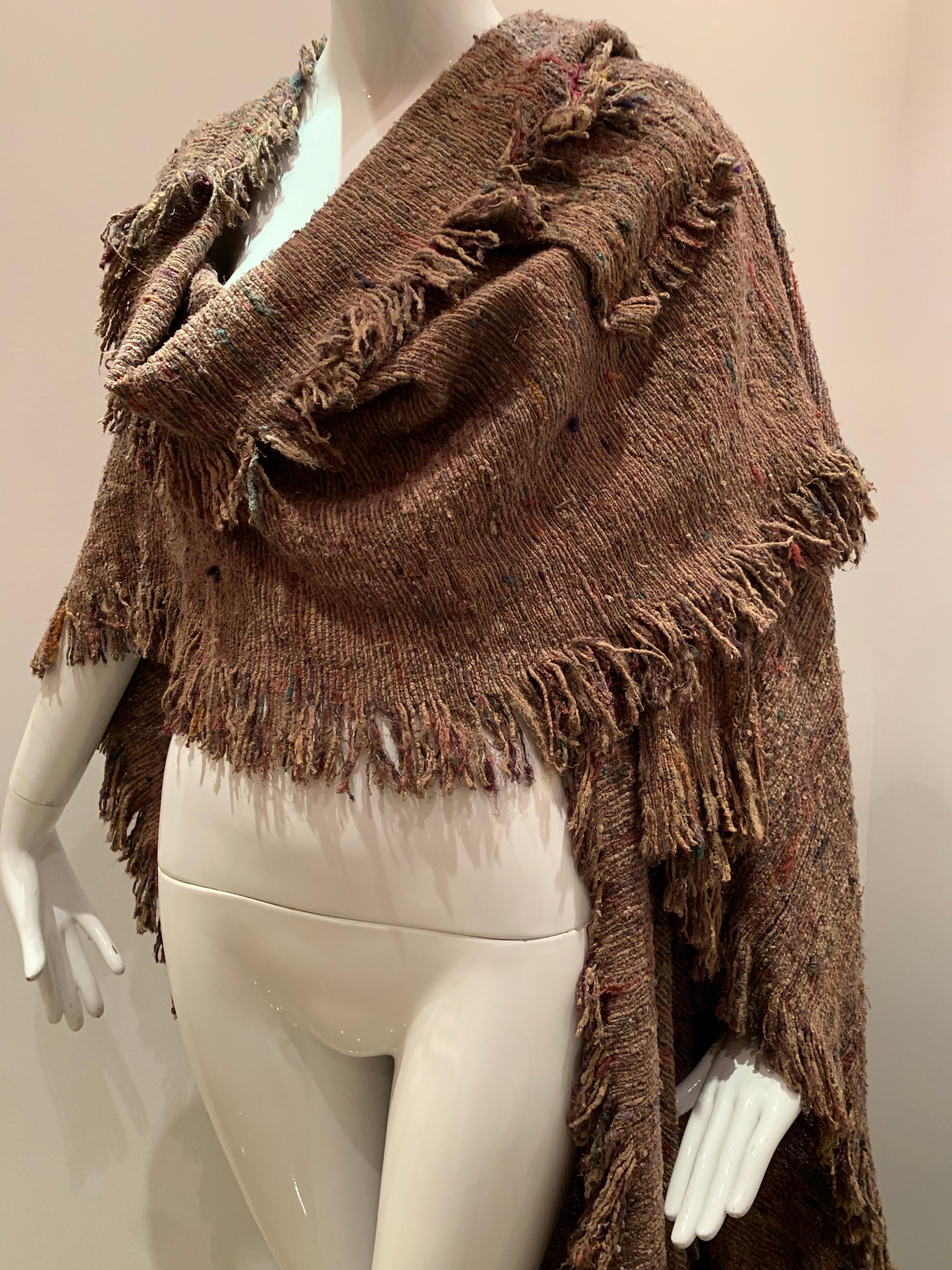 A Cappuccino Woven Silk Slubbed Shawl or Wrap W/ Fringe & Colors Shot Through For Sale 7