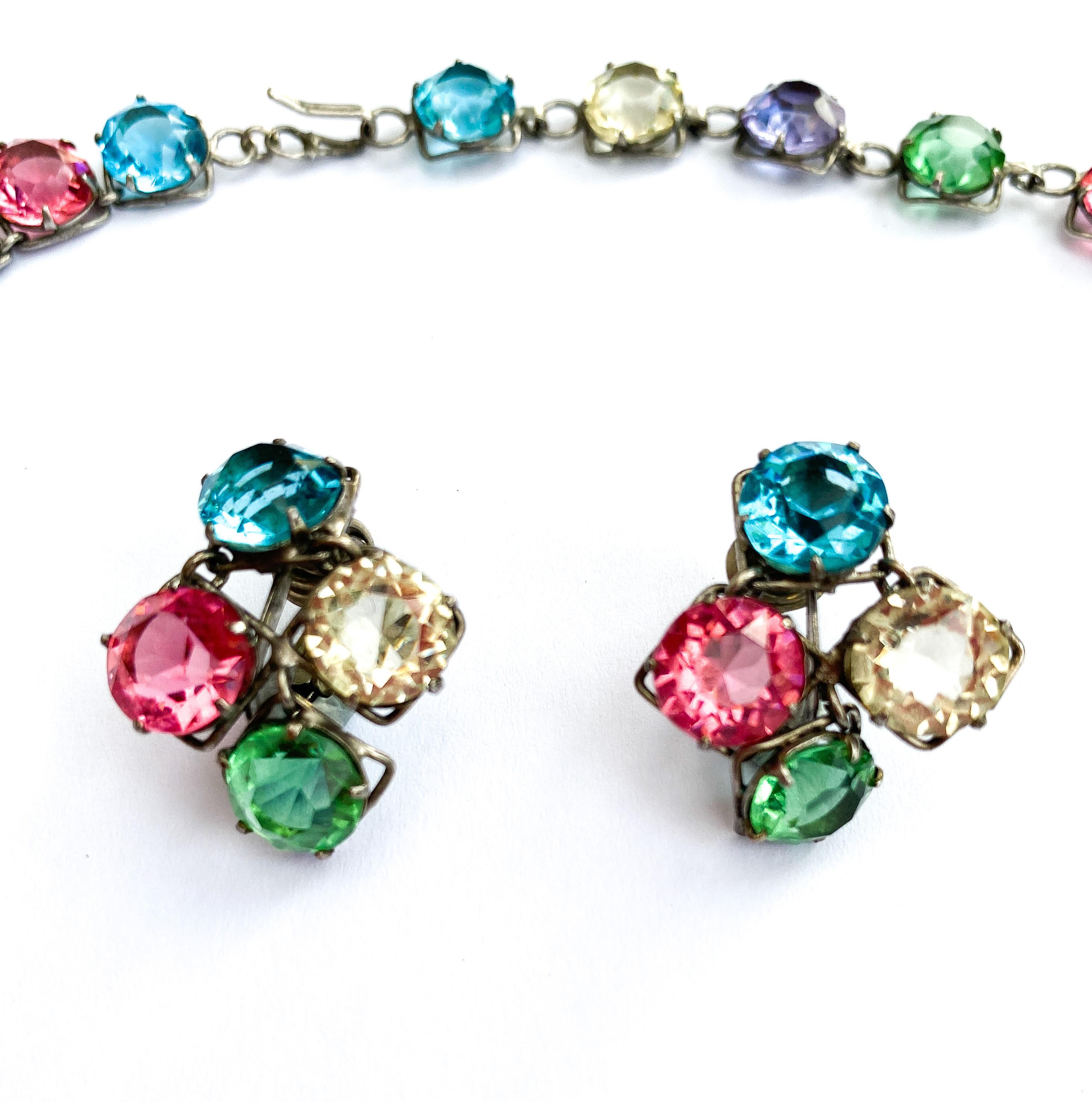 A carnival coloured glass and metal necklace and earrings, Czechoslovakia, 1920s For Sale 3