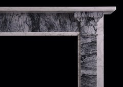 Camino in marmo di Carrara e Bardiglio