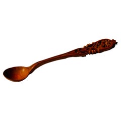 A Carved boxwood spoon - late 19th century - France.