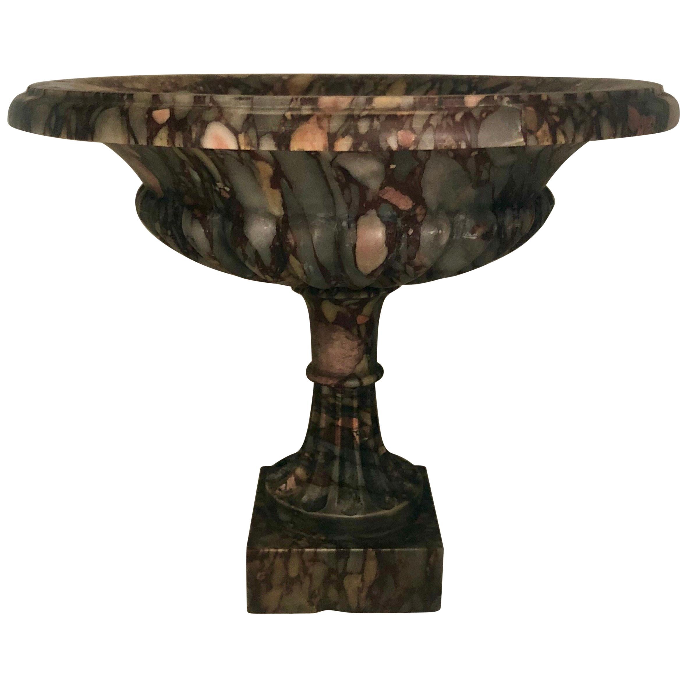 Tazza en marbre de Breccia sculpté, Italie, 19ème siècle
