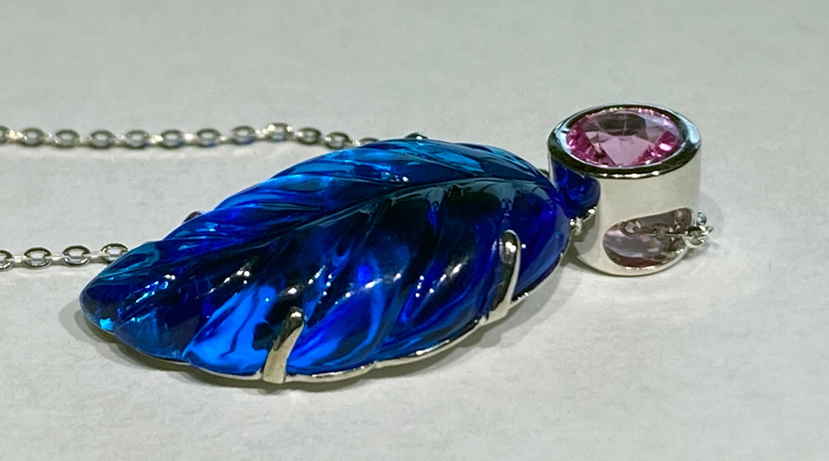 Carved Topaz Leaf Pendant Accented with a Light Pink Sapphire For Sale 1