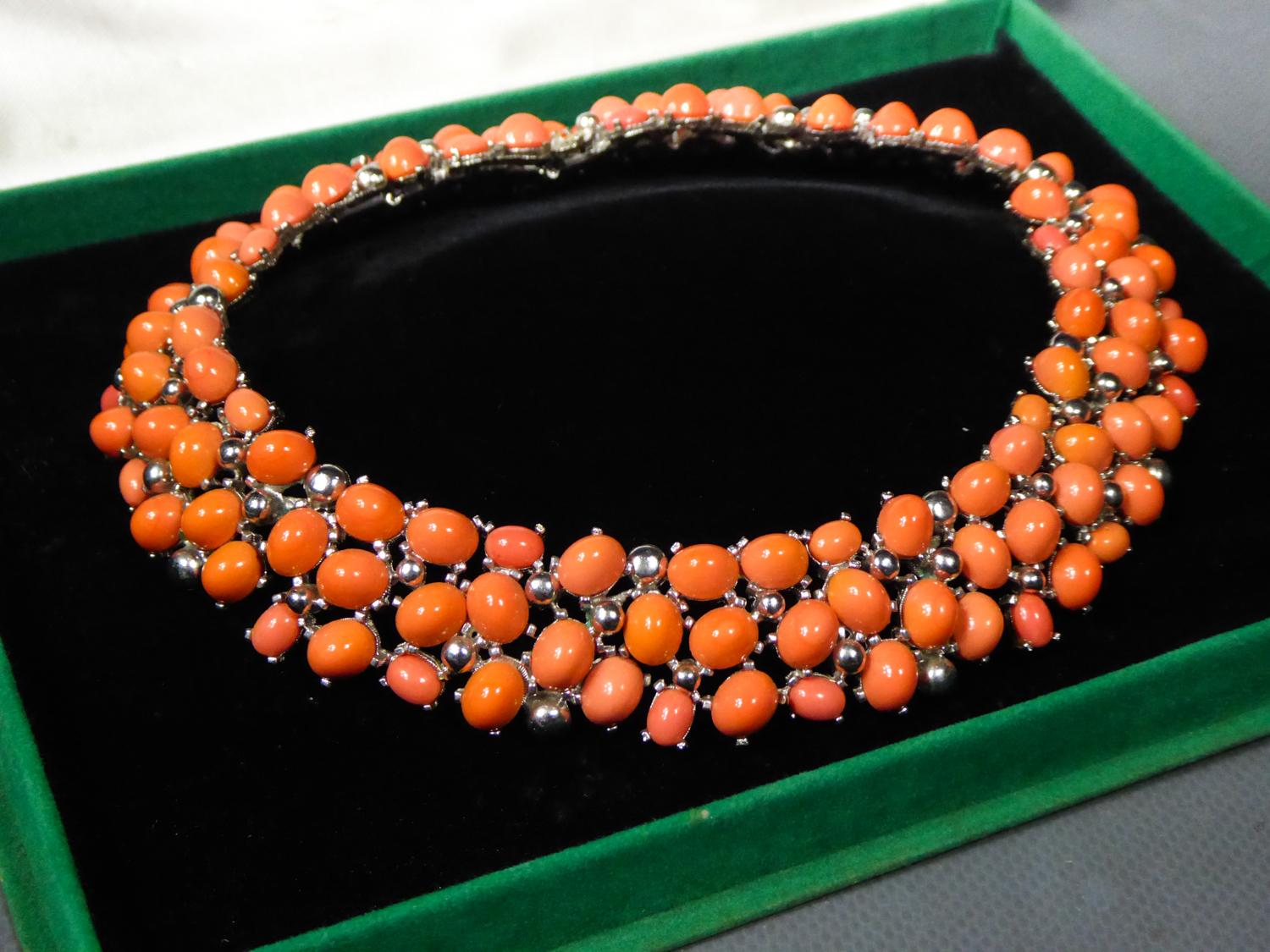 Modernist A Carven Haute Couture Necklace in glass Beads Circa 1960/1970