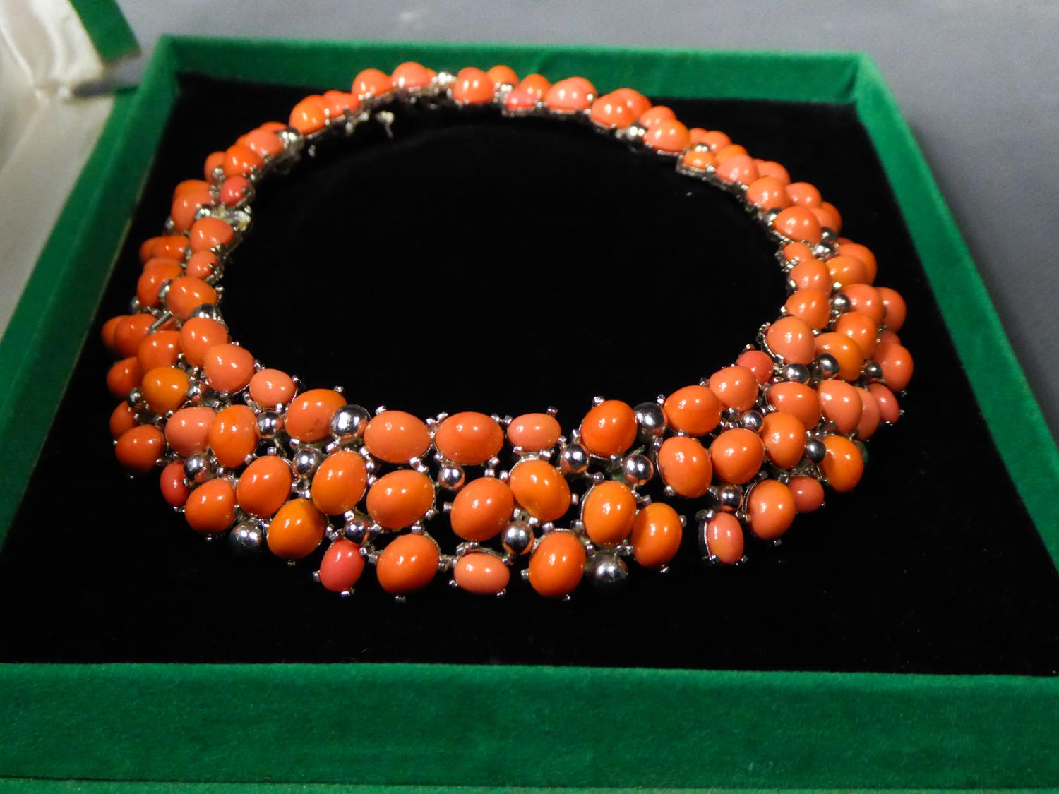 Women's A Carven Haute Couture Necklace in glass Beads Circa 1960/1970