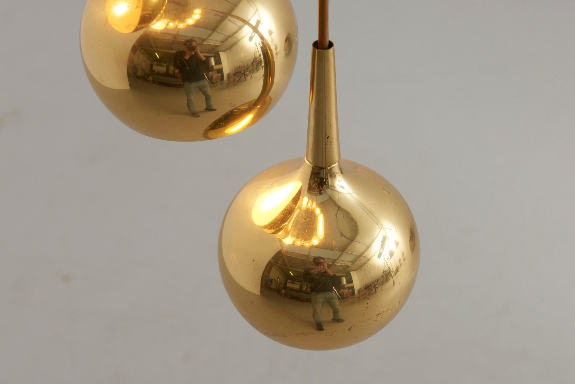 Mid-Century Modern Cascade Pendant in Brass, 1960s For Sale