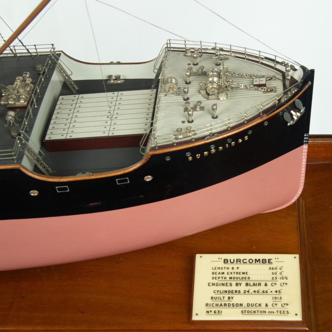 Un modèle de S.S. de chantier naval en caisse Burbridge/S.S. Burcombe, 1912 en vente 7