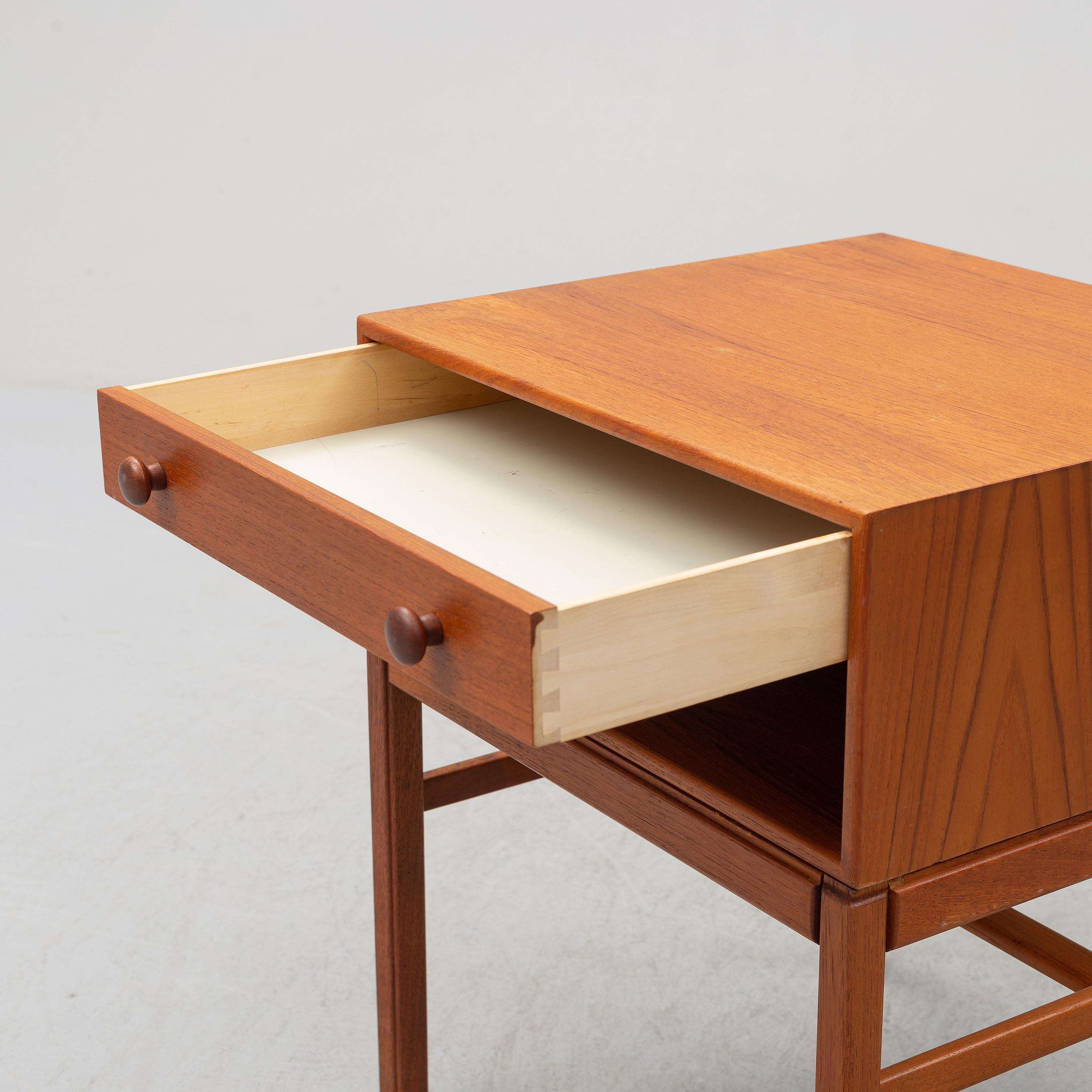 Mid-Century Modern Table d'appoint 