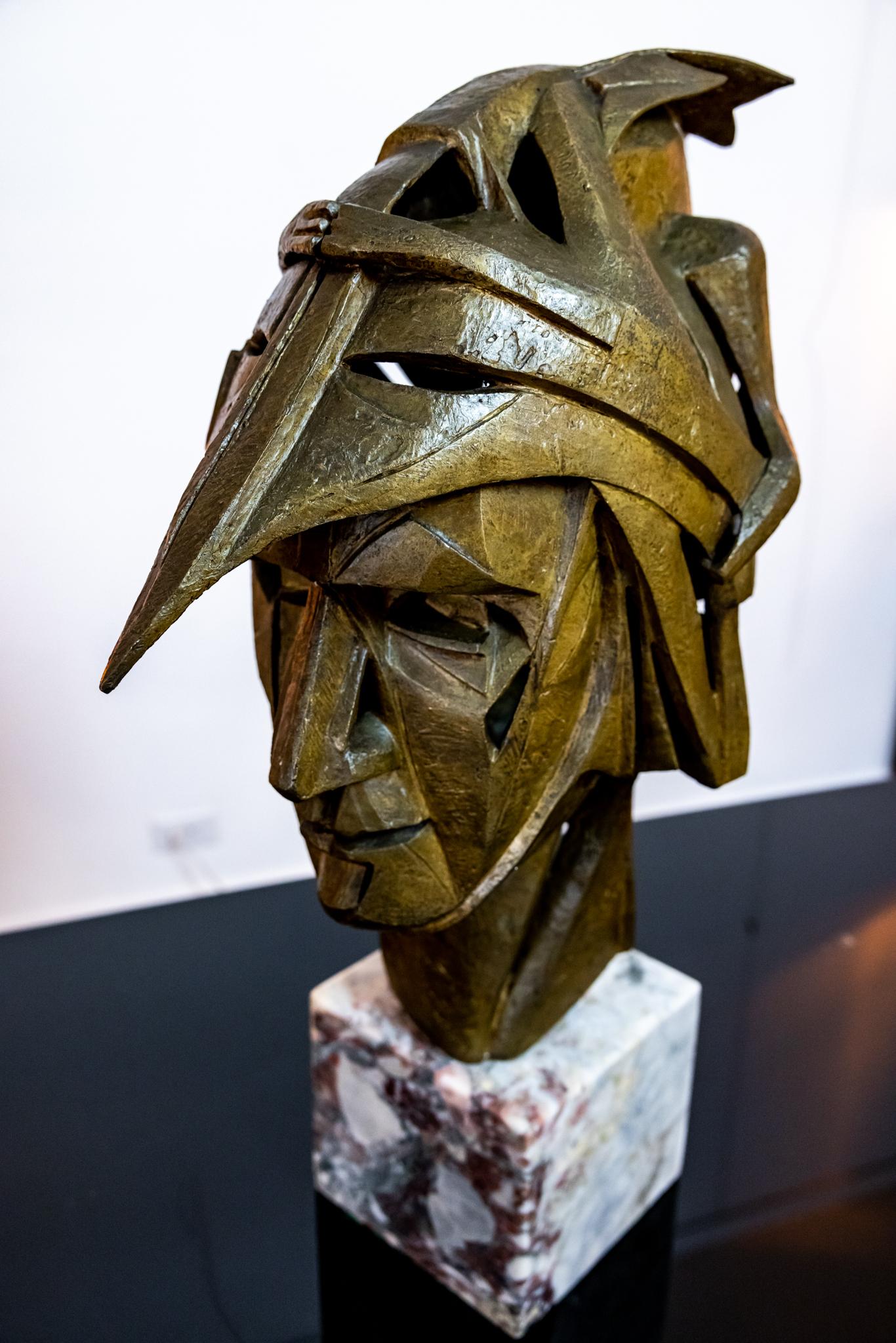 Cast Bronze Brutalist Warrior Bust In Good Condition For Sale In Palm Desert, CA