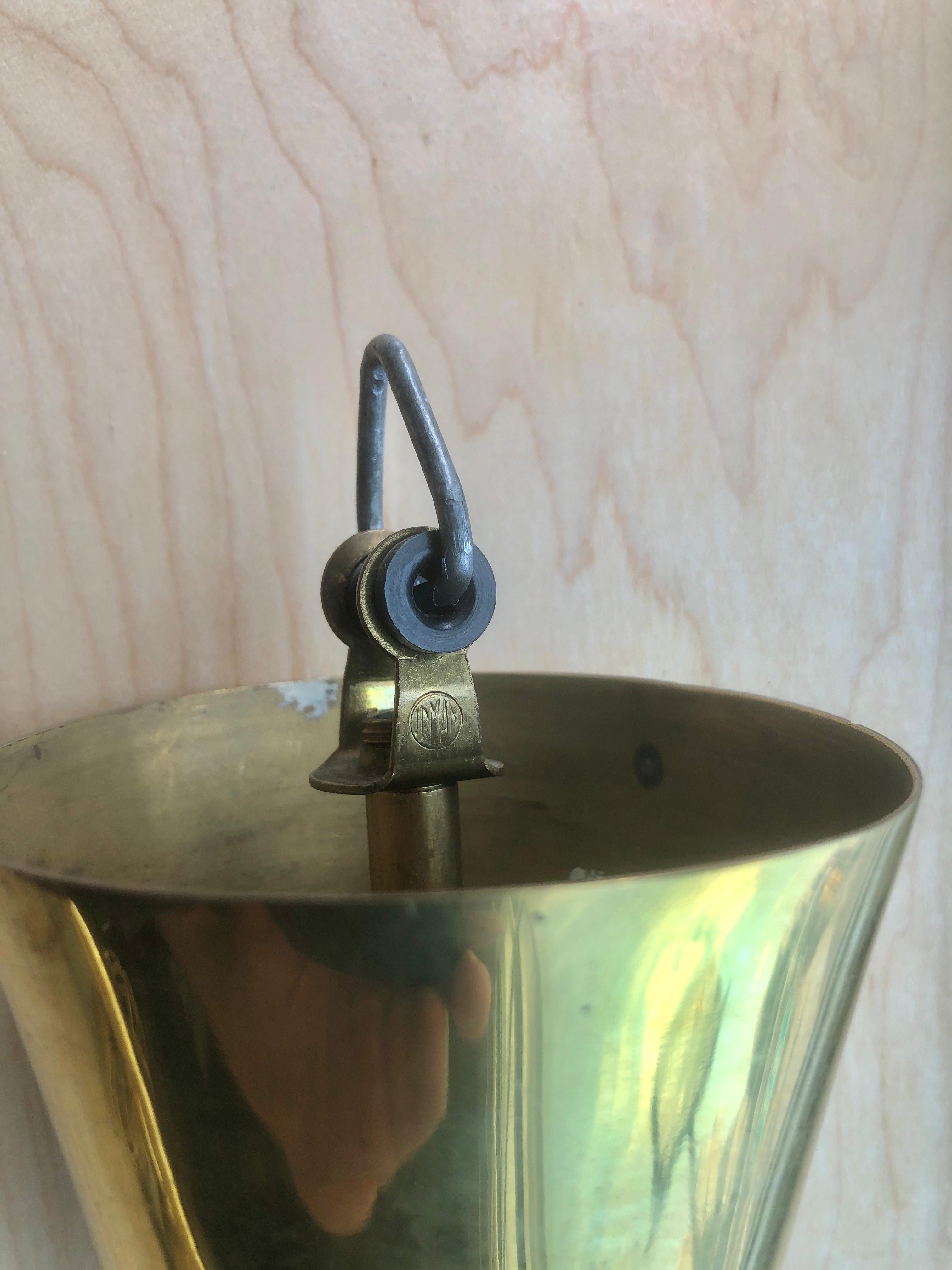 A ceiling lamp model 