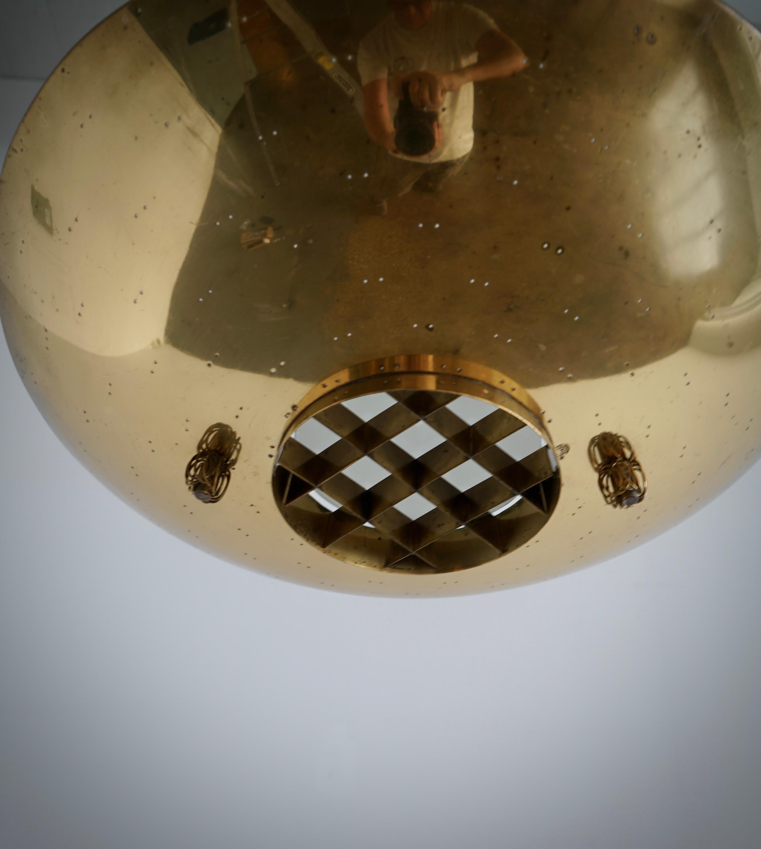 Un'illuminazione a soffitto di Paavo Tynell in vendita 2