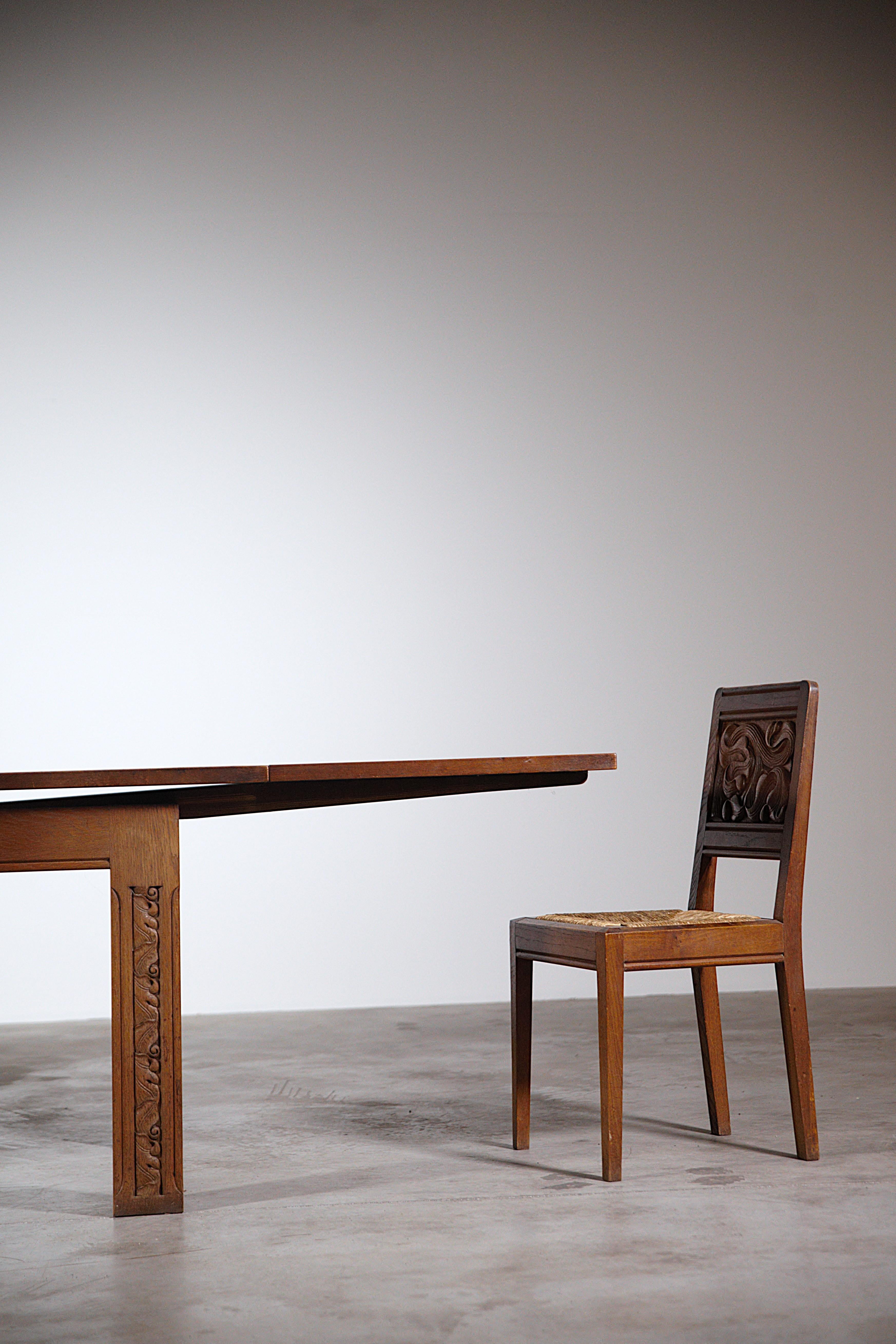 Table de salle à manger celtique Joseph Savina France 1970 en vente 5