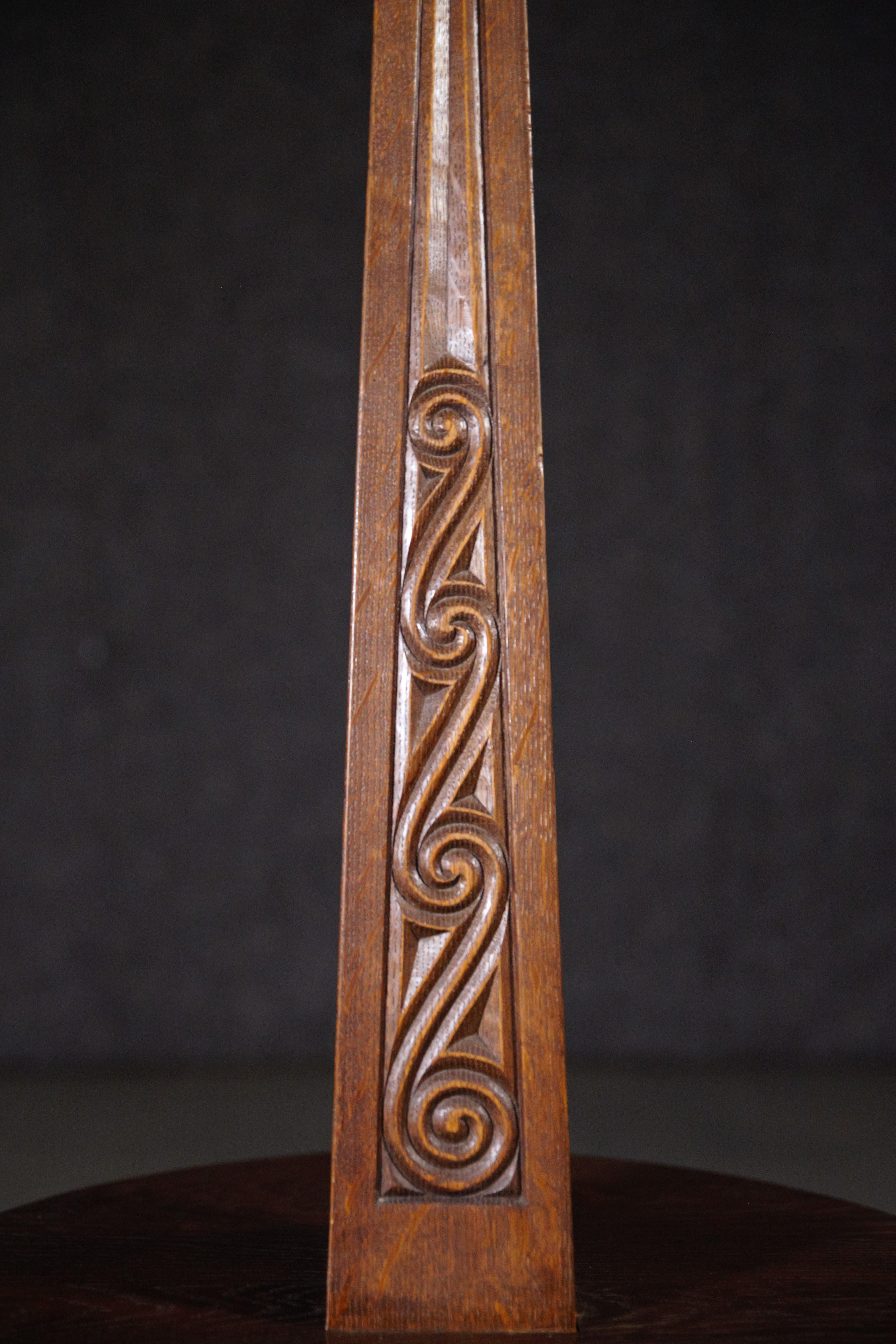 A Celtic Floor Lamp by Joseph Savina 1960s In Good Condition For Sale In HYÈRES, FR