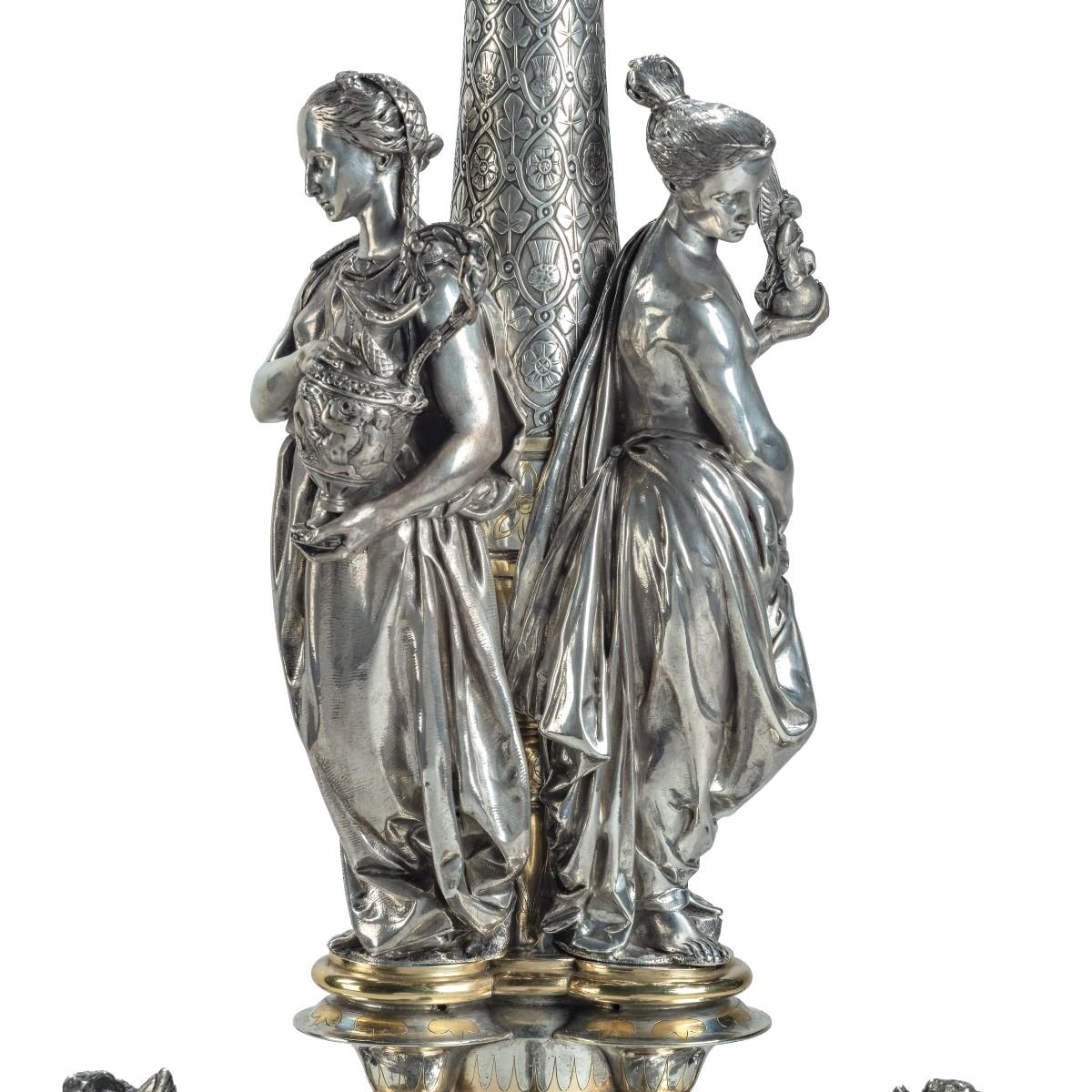 Un centre de table offert à Thomas Fairbairn pour l'organisation du Manchester de 1857 en vente 5