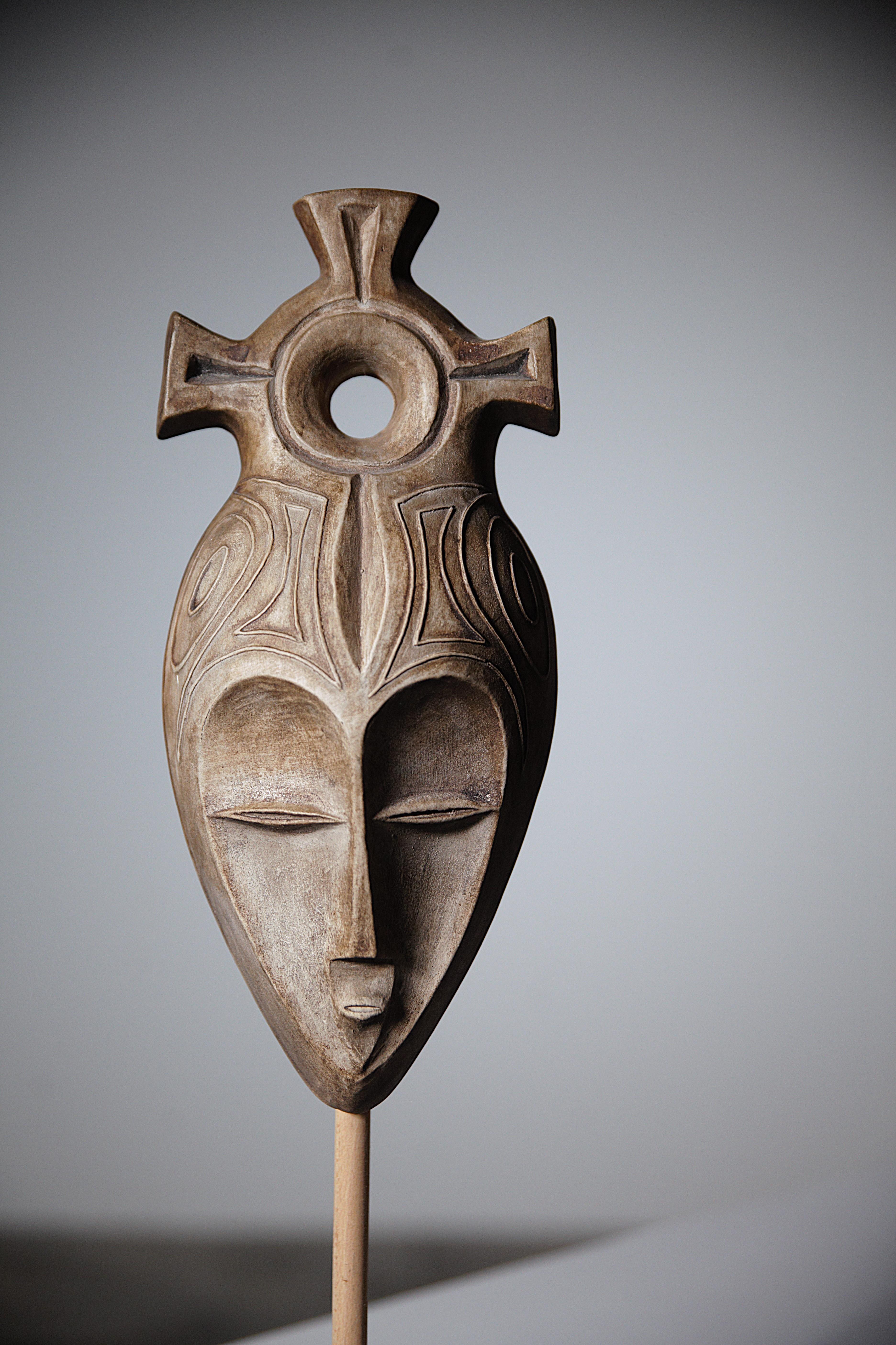Máscara de cerámica de Marino Le Vaucour Vallauris Francia Años 60 Francés en venta