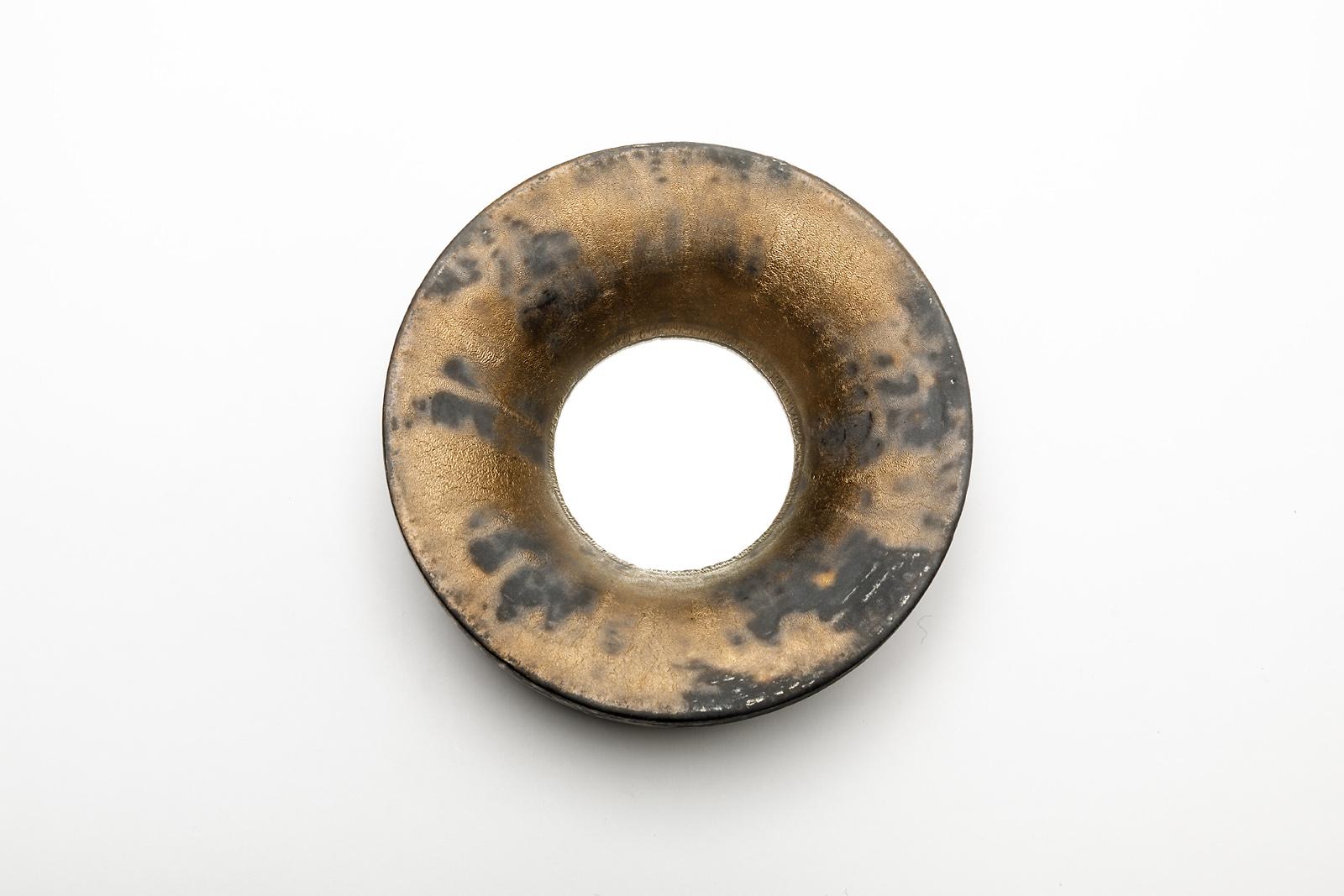 A ceramic mirror with black and gold glaze decoration by Mia Jensen.
Unique piece.
Signed under the base.
Unique piece,
circa 2019.