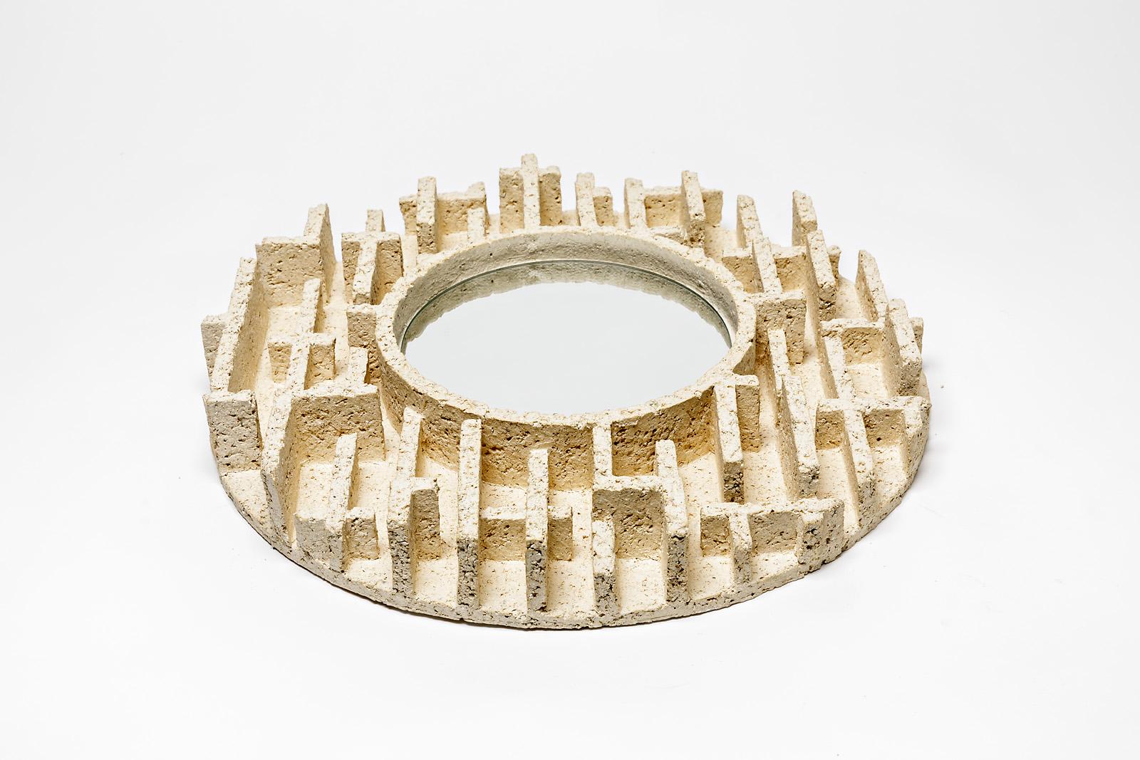 Miroir en céramique intitulé 
