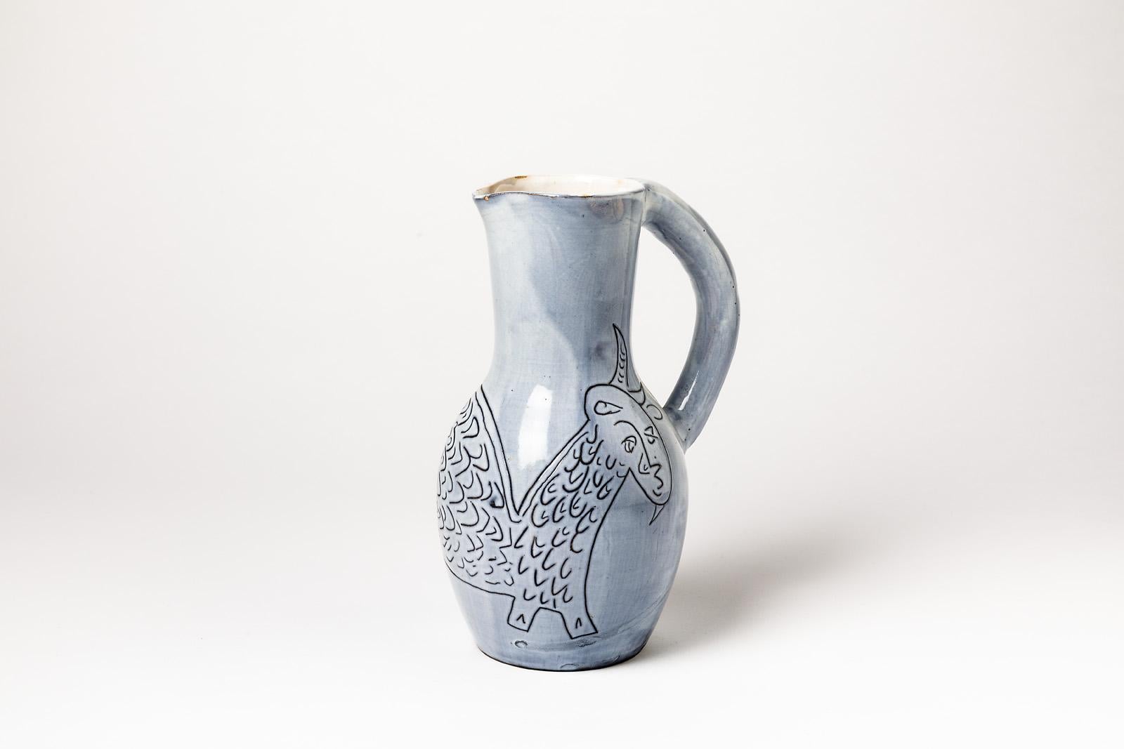A ceramic pitcher by Jacques Innocenti to Vallauris.
Perfect original conditions.
Handwritten signature under the base 