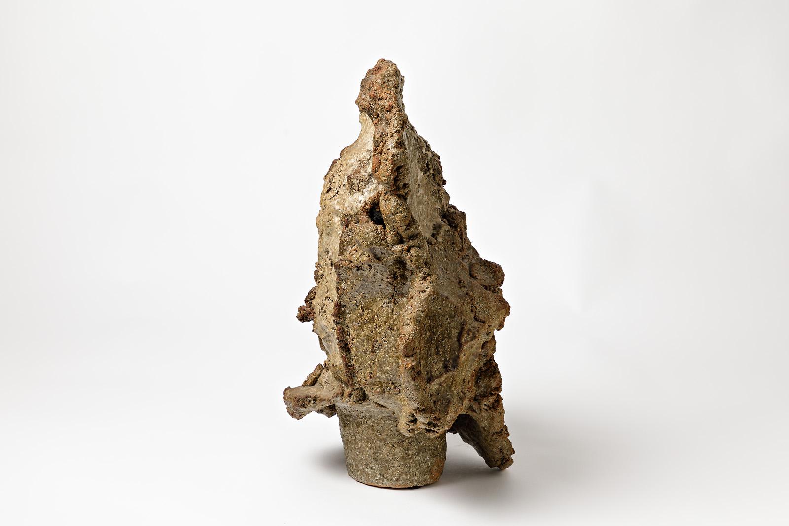 Une sculpture en céramique de Jean-Pierre Viot.
Conditions d'origine parfaites.
Pièce unique.
Signé à la base 
