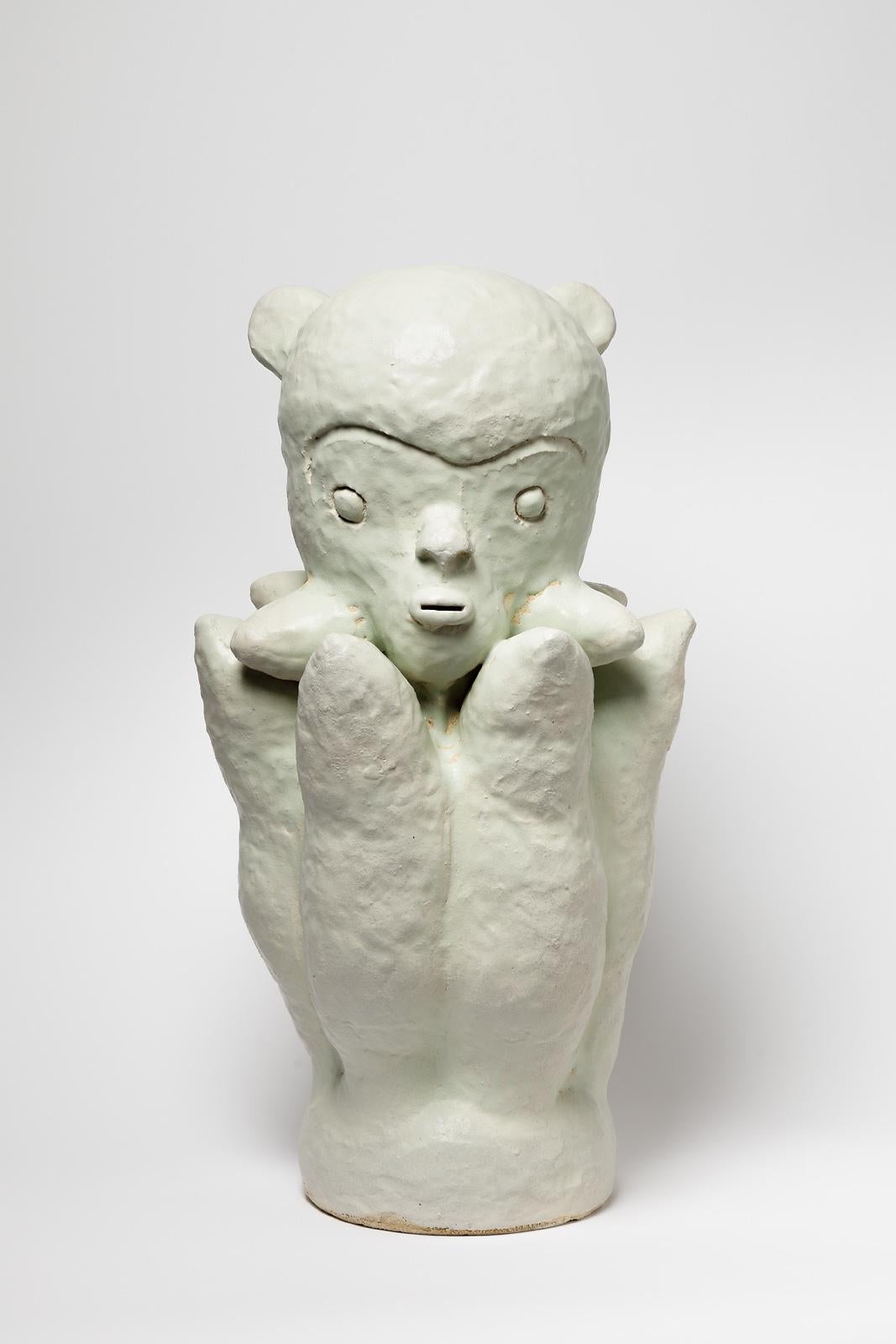 Sculpture en céramique à décor de glaçure blanche de Laurent Dufour.
Pièce unique.
Signé sous la base.
2021.