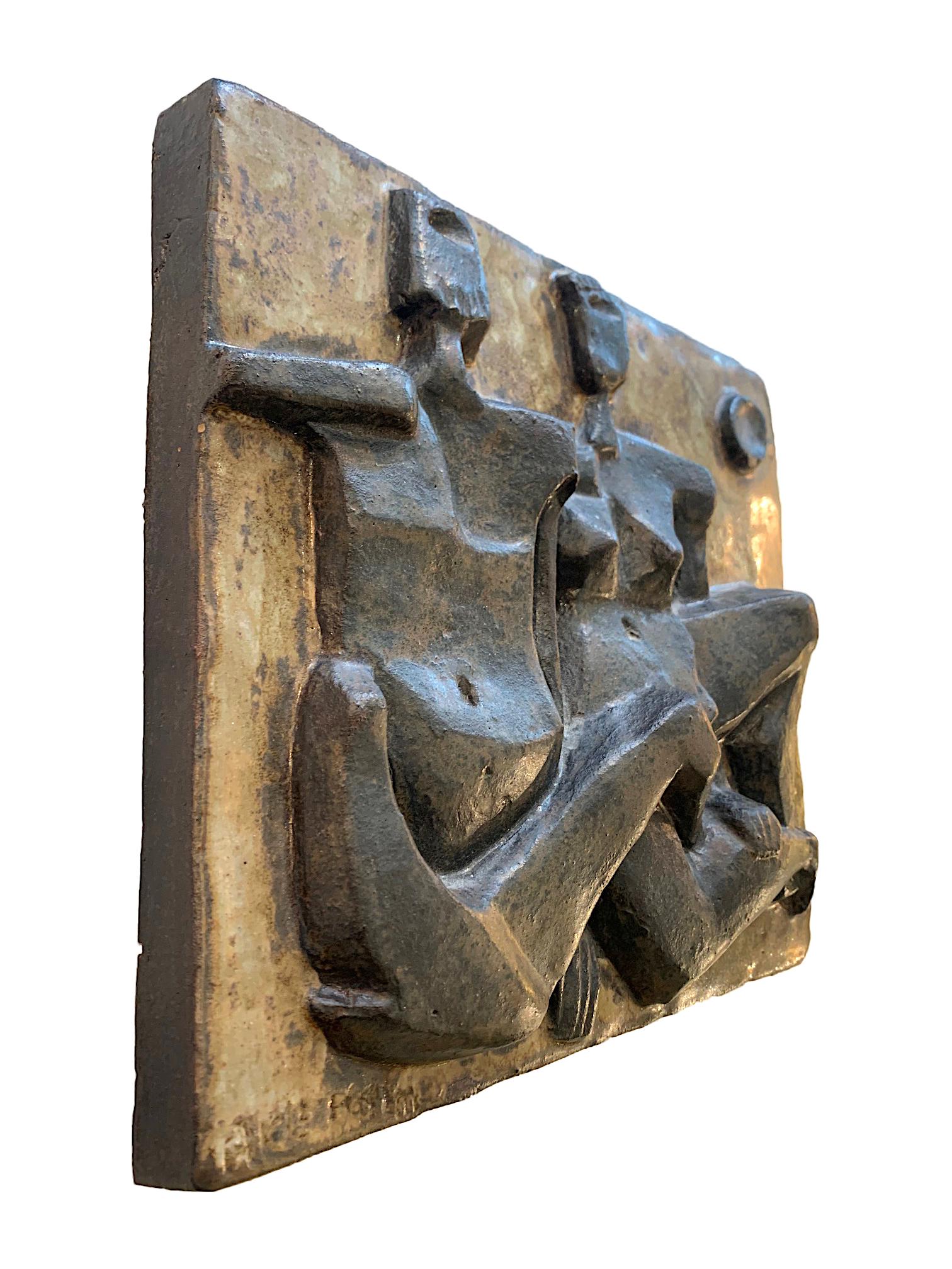 Mid-Century Modern Plague d'Ake Holm représentant un couple de nus géométriques brutalistes en céramique