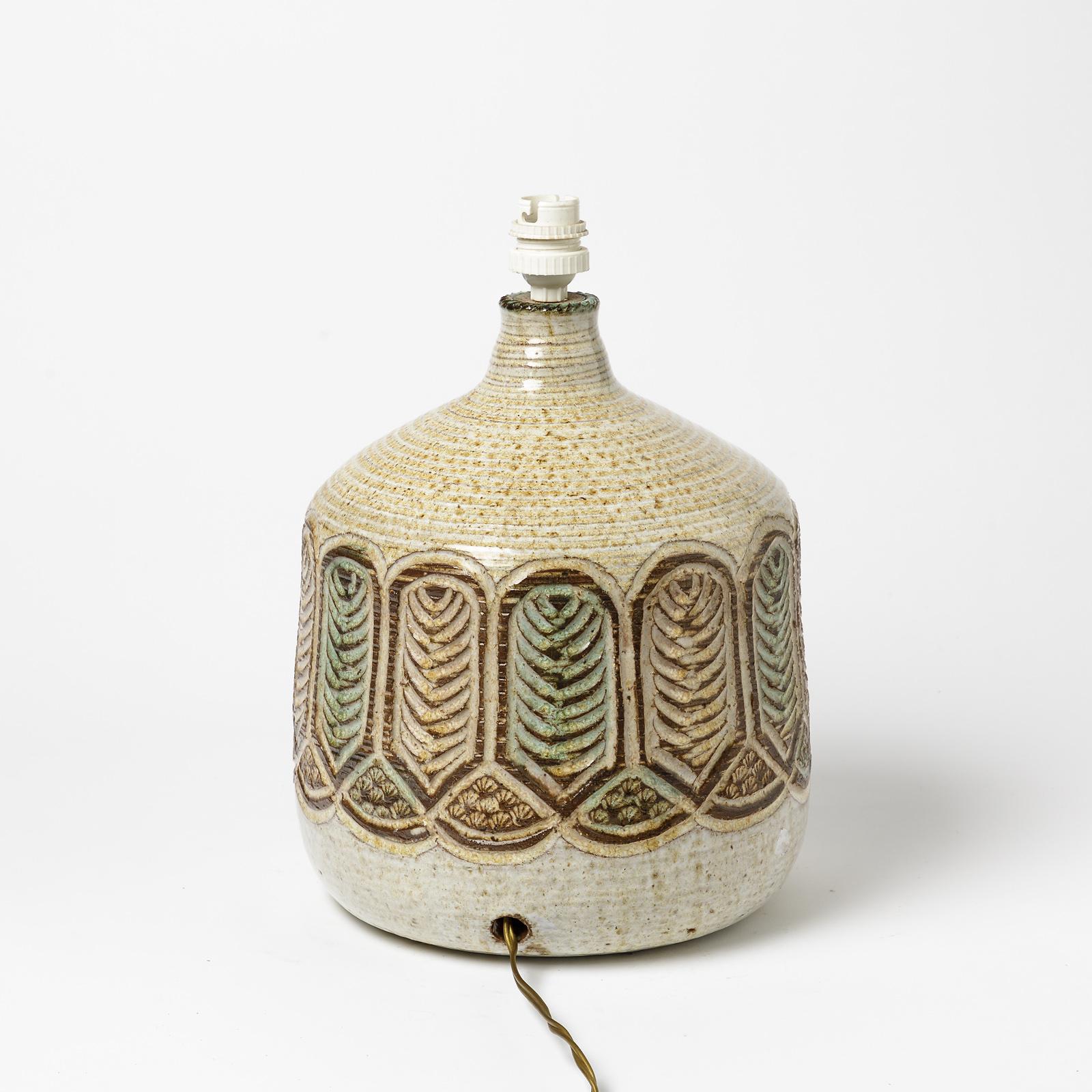 Keramik-Tischlampe von Marcel Giraud, Vallauris, ca. 1960-1970 (Französisch) im Angebot