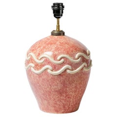 Keramik-Tischlampe mit rosa Glasur-Dekor, um 1930