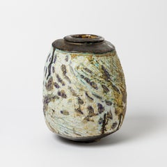 Vase en céramique de Georges Sybesma à La Borne:: France:: vers 2010