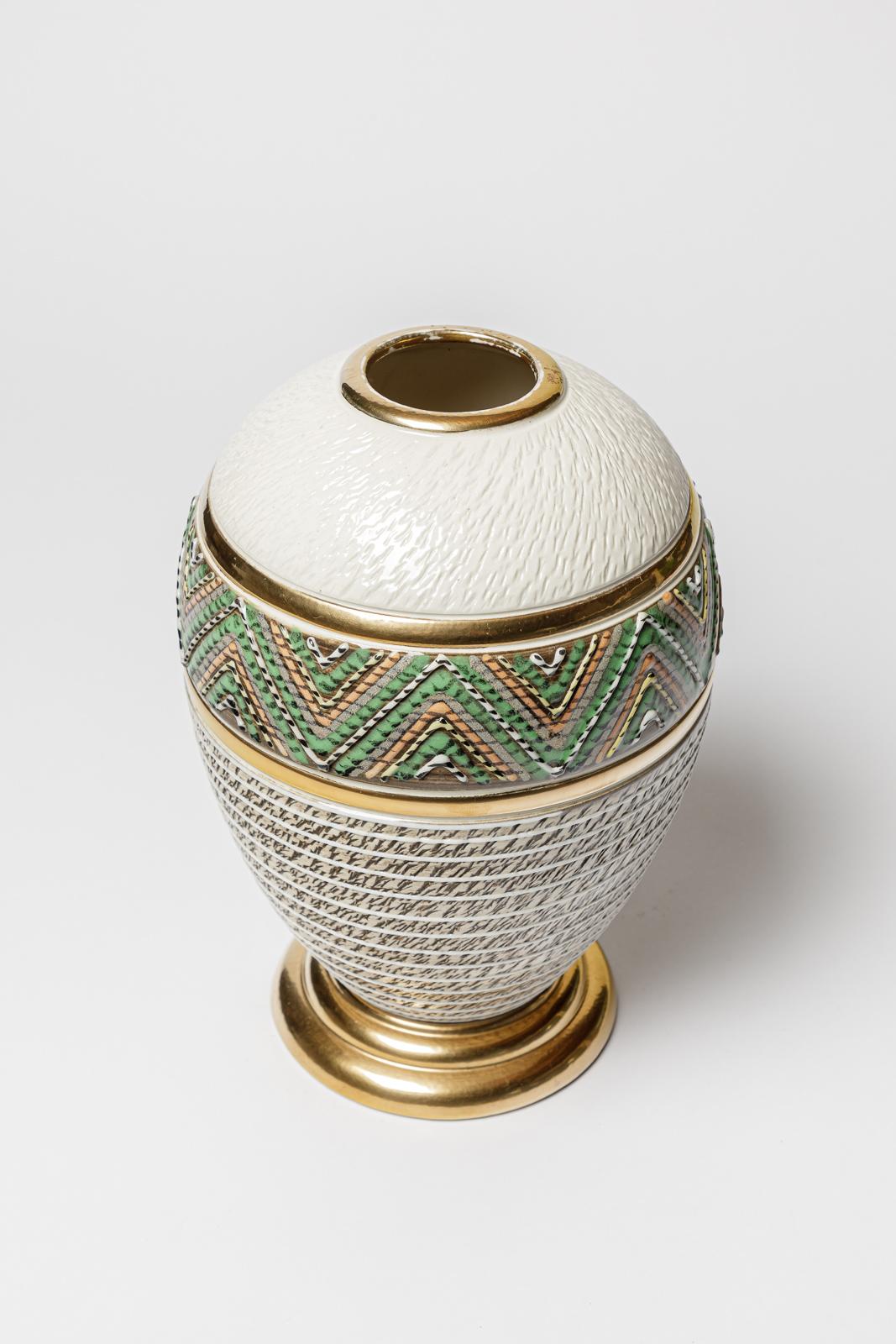 Vaso in ceramica di Lucien Brisdoux, circa 1960-1970 In condizioni ottime in vendita a Saint-Ouen, FR