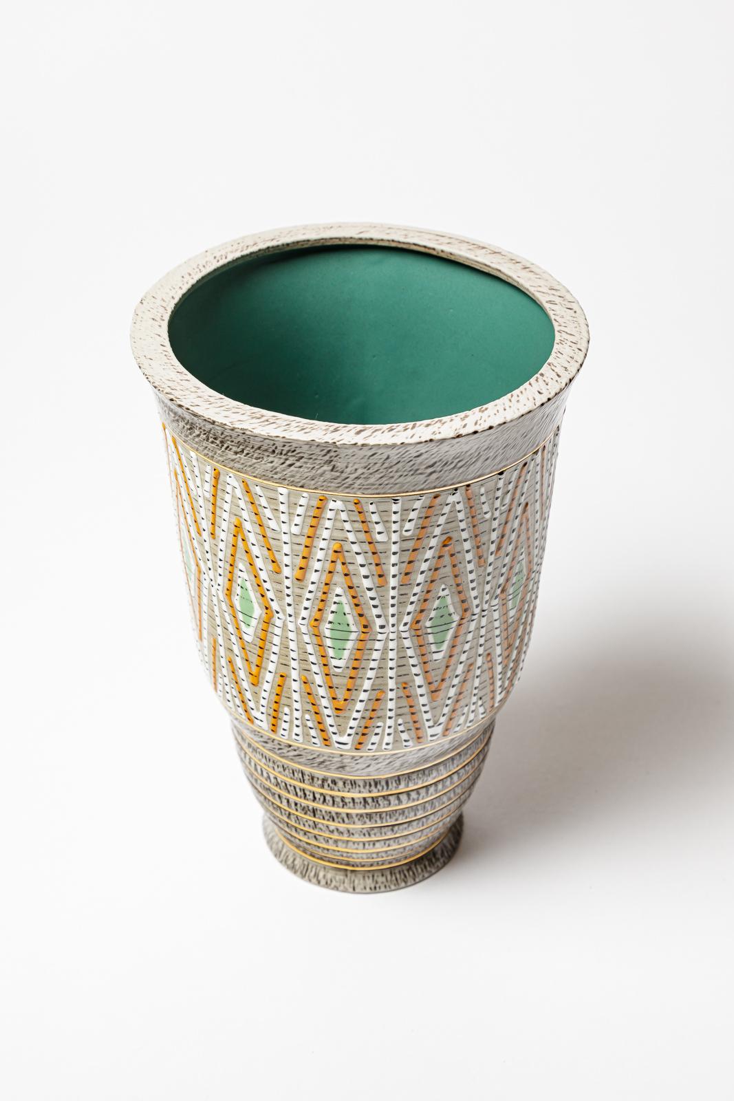 20ième siècle Vase en céramique de Lucien Brisdoux, vers 1960-1970 en vente