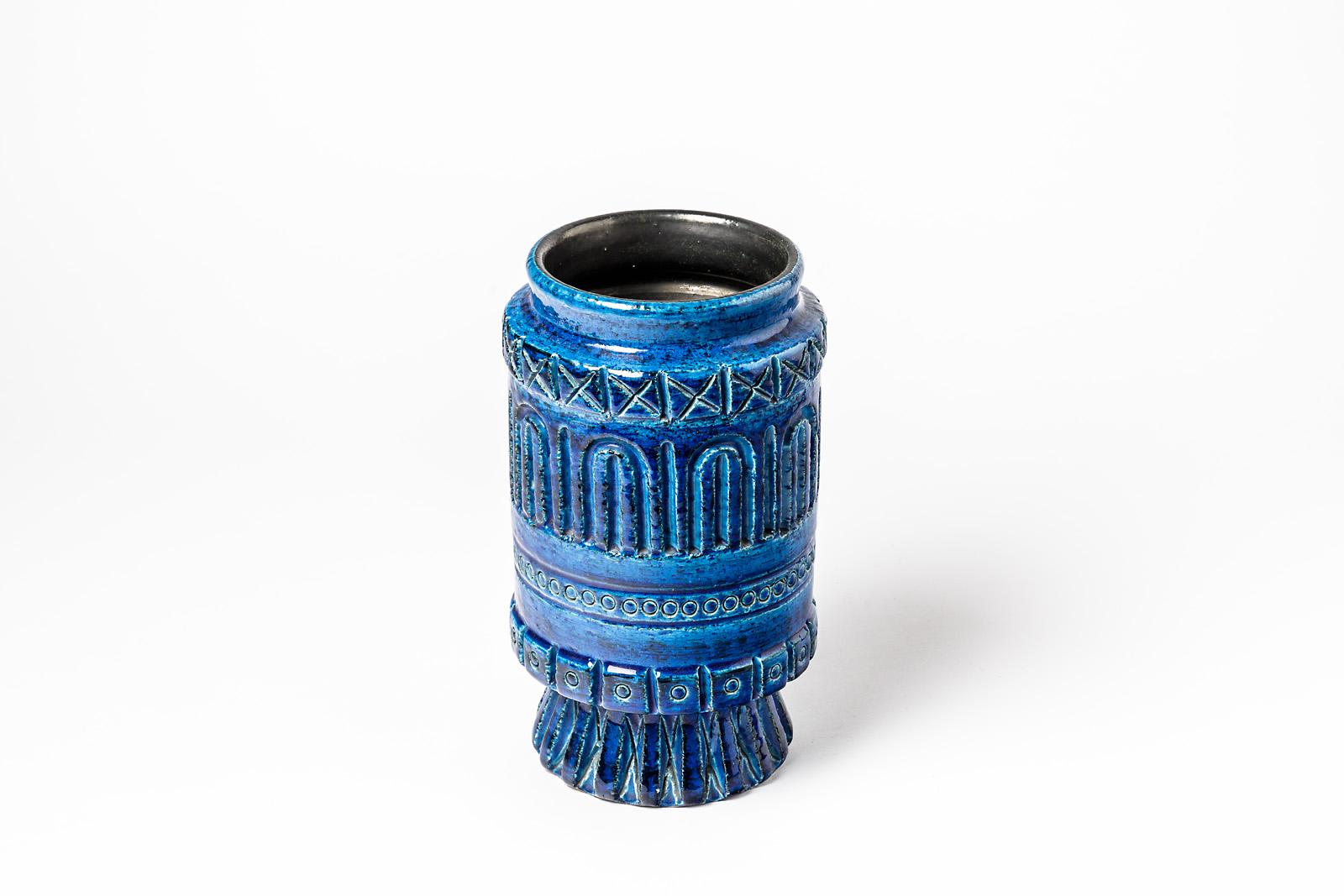 Ceramic Vase with Blue Glaze Decoration Signed Pol Chambost, circa 1960-1970 In Excellent Condition For Sale In Saint-Ouen, FR
