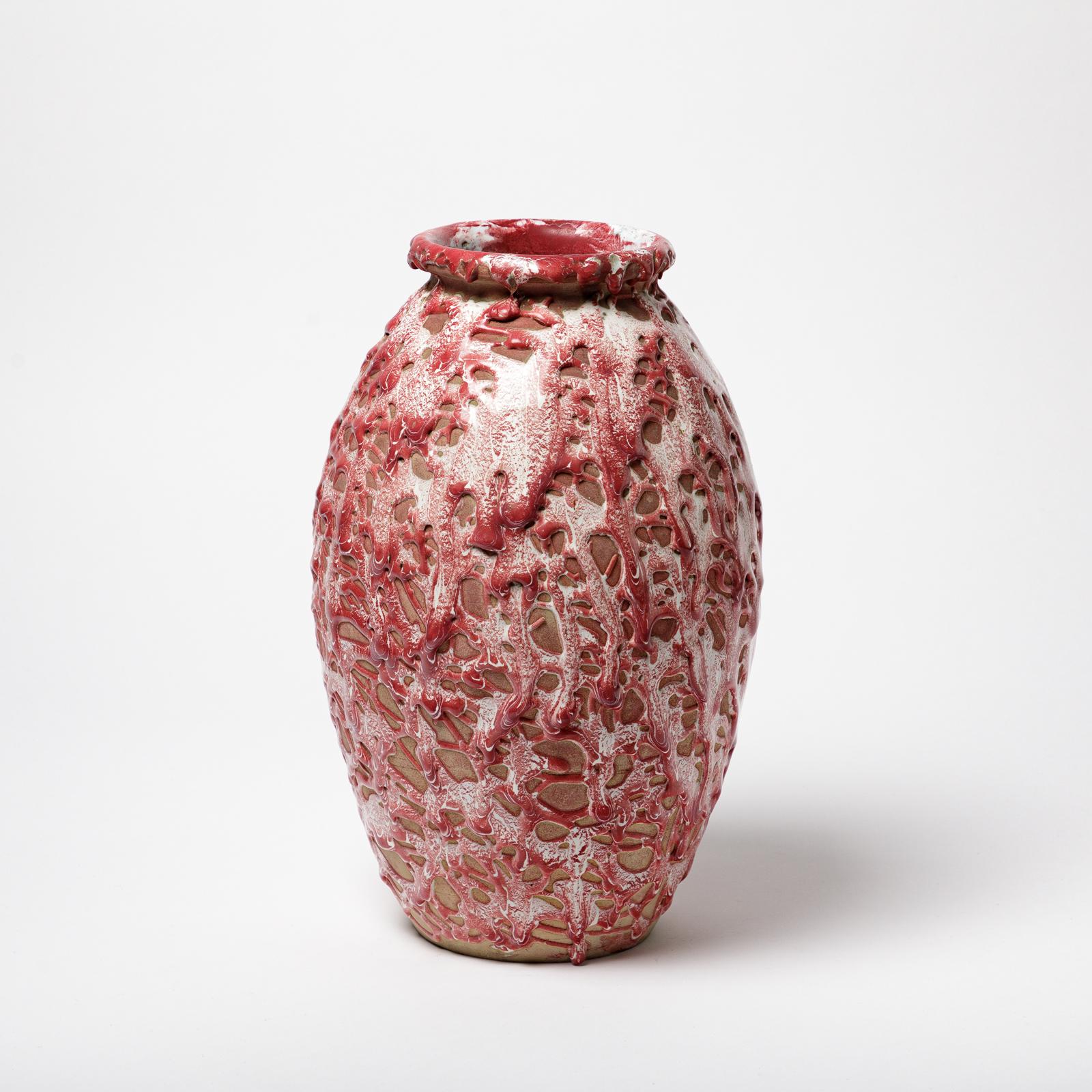 Art Deco A ceramic vase with pink glaze decoration, circa 1930 attributed to CAB. For Sale