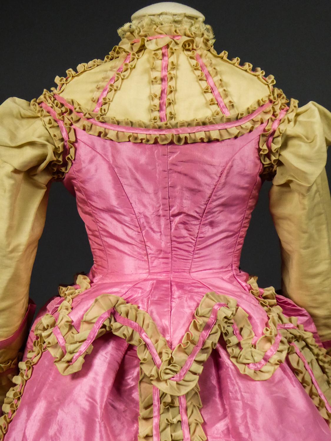 A Challis and Taffeta Bustle Cage Fashion Dress - France circa 1880 6