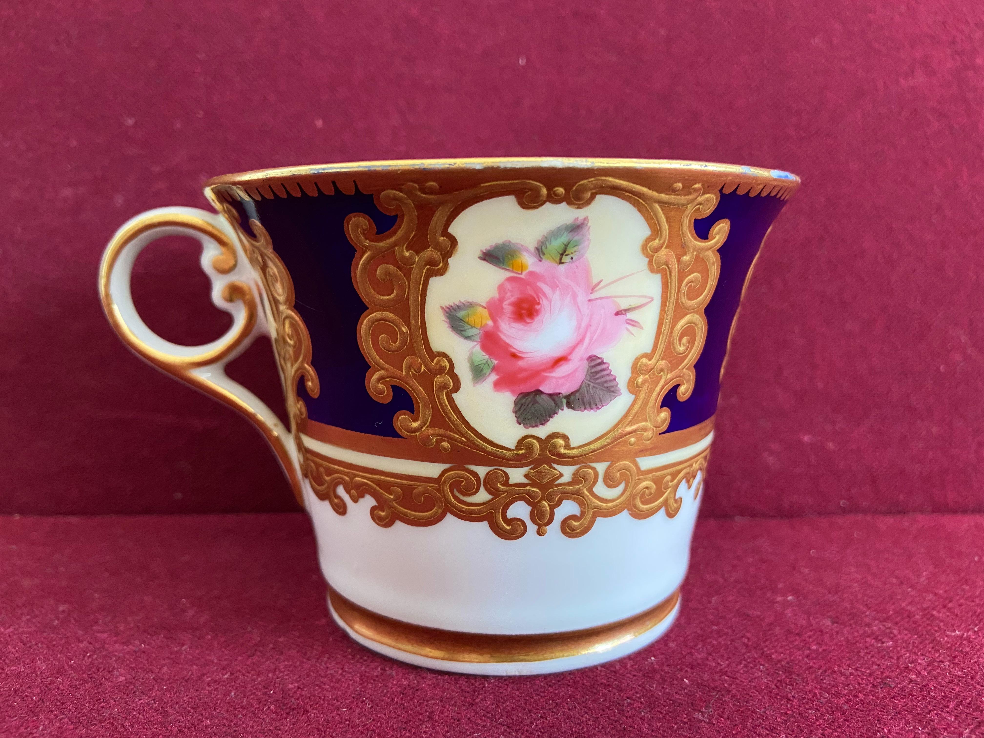 A Chamberlain Worcester Sir John Hullock Breakfast Cup & Saucer In Good Condition For Sale In Exeter, GB