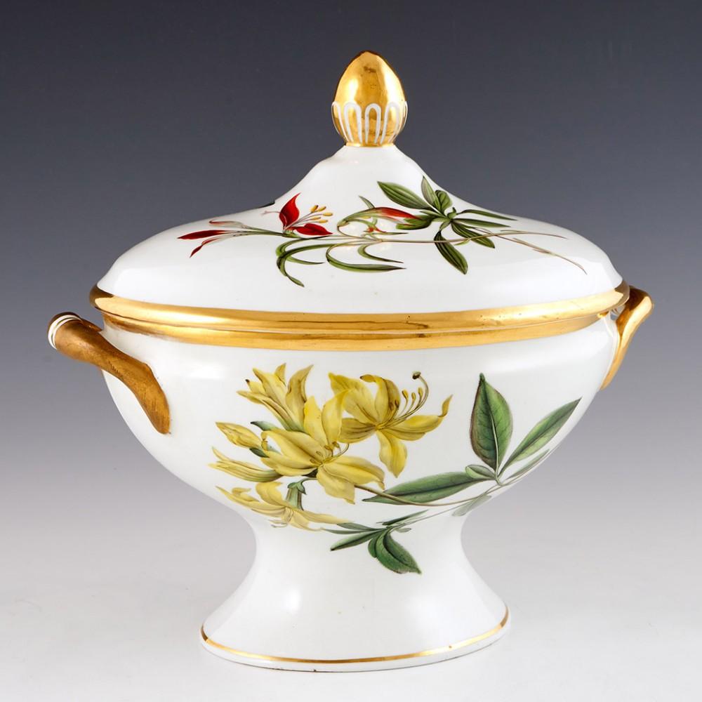 A Chamberlains Worcester Porcelain 'Botanical' Sauce Tureen and Cover, circa 1805

Additional information:
Date : 1800-1810
Period : George III
Marks :Base underside marked in script 'Chamberlains Worcester', 'Creeping Crocus' and 'Yellow Azalea'.