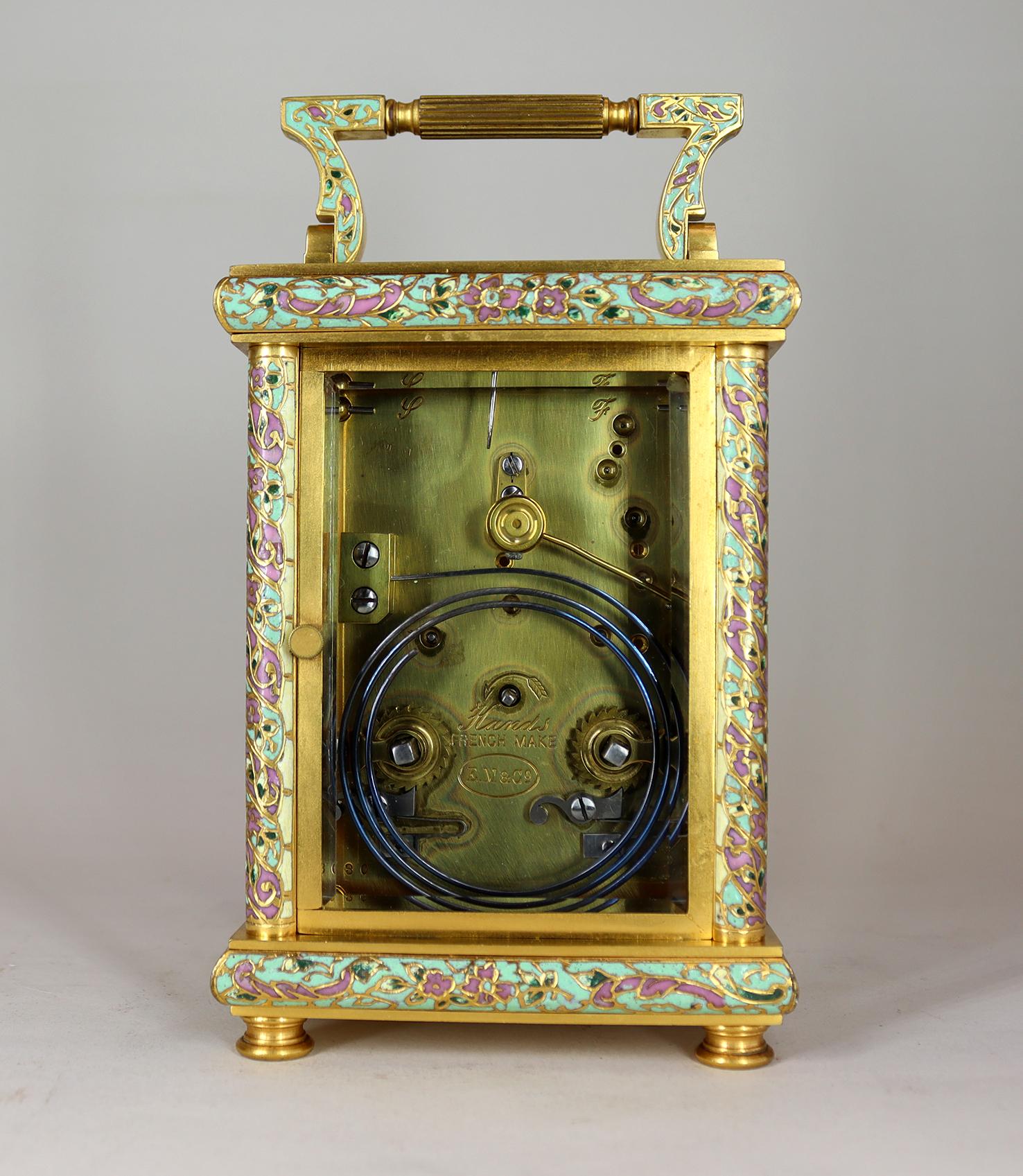 A Champlevé Repeating Carriage Clock be E.Maurice & Cie Paris In Good Condition For Sale In Amersham, GB