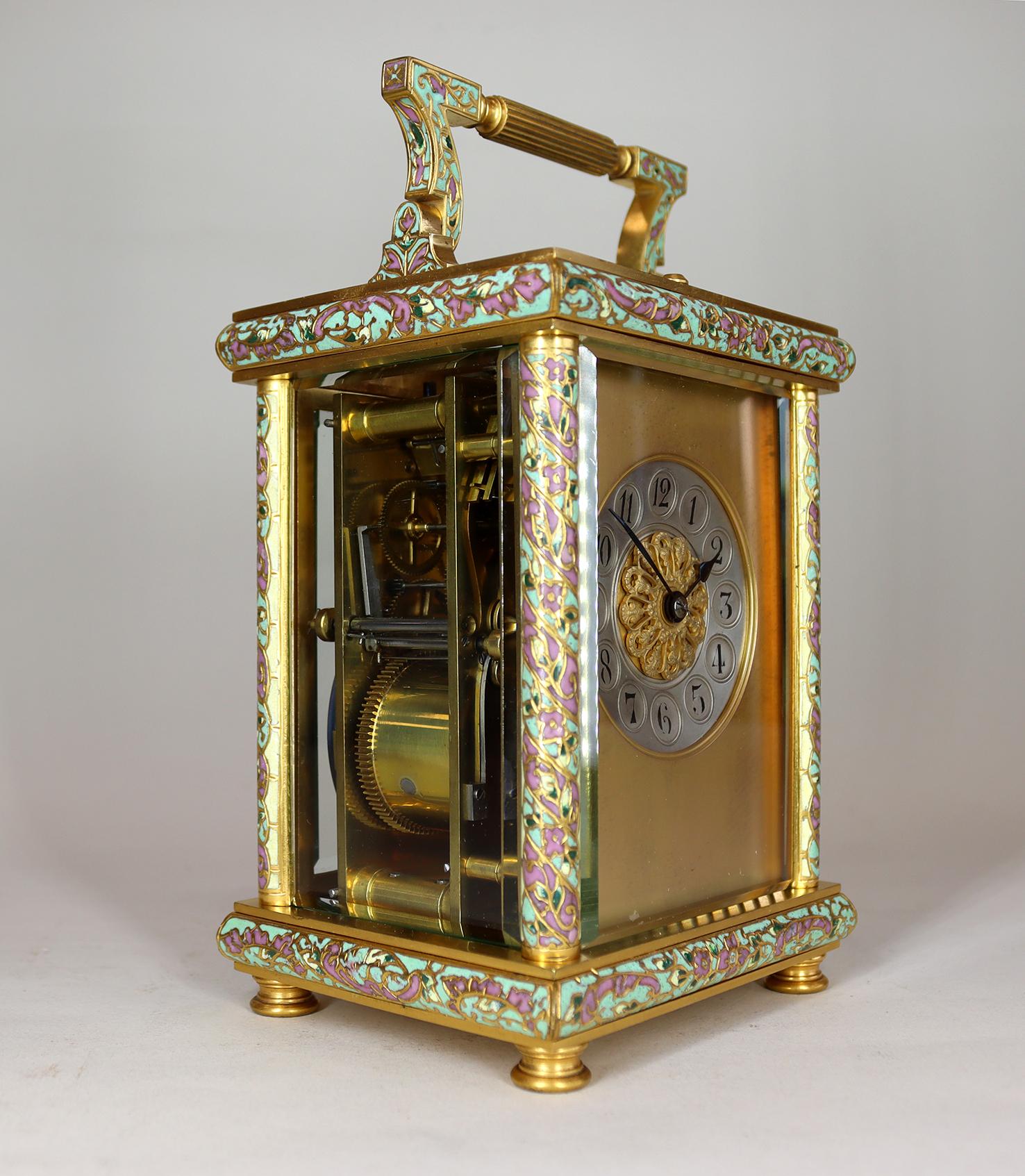A Champlevé Repeating Carriage Clock be E.Maurice & Cie Paris For Sale 1