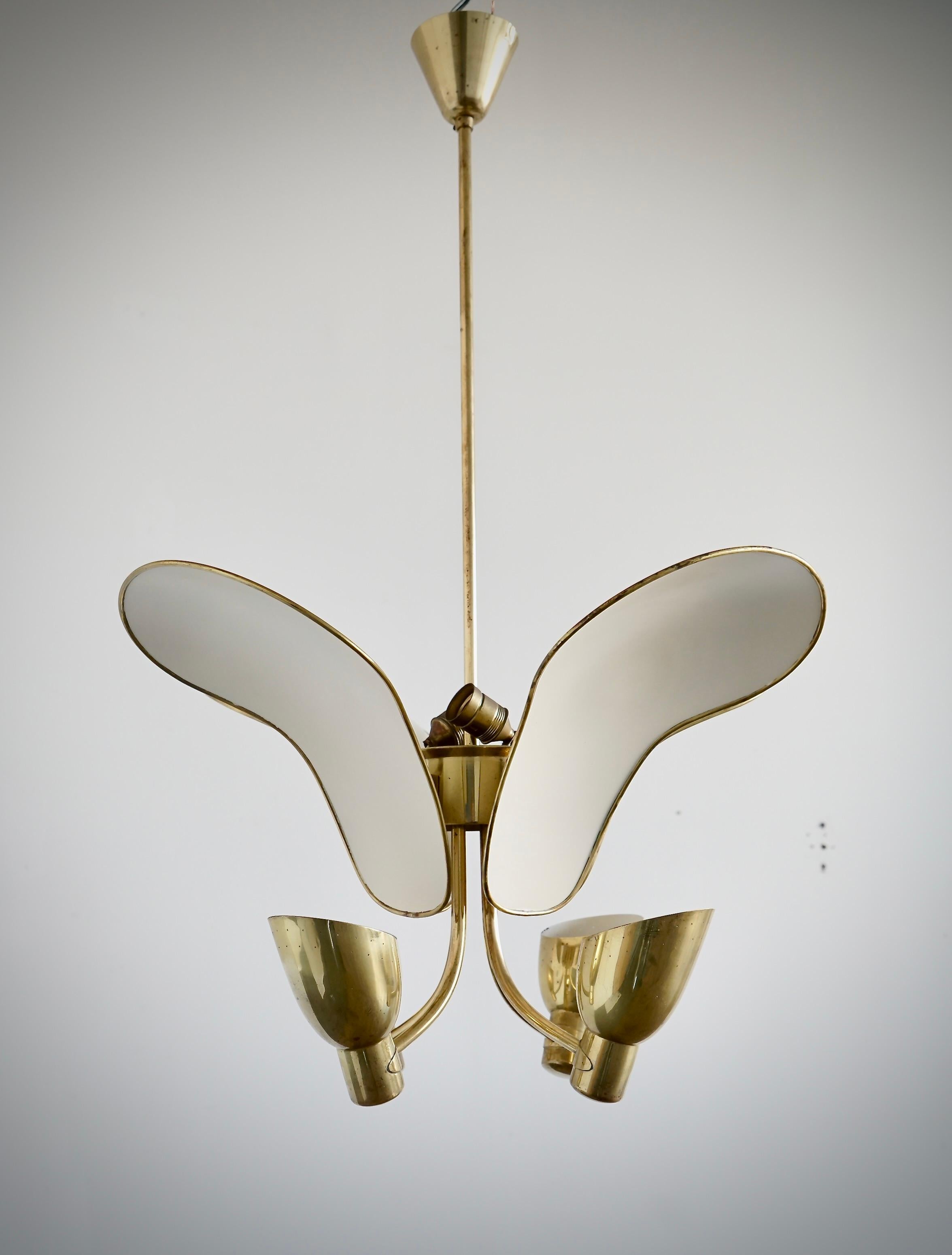 Svedese Un lampadario di Carl-Axel Acking in vendita