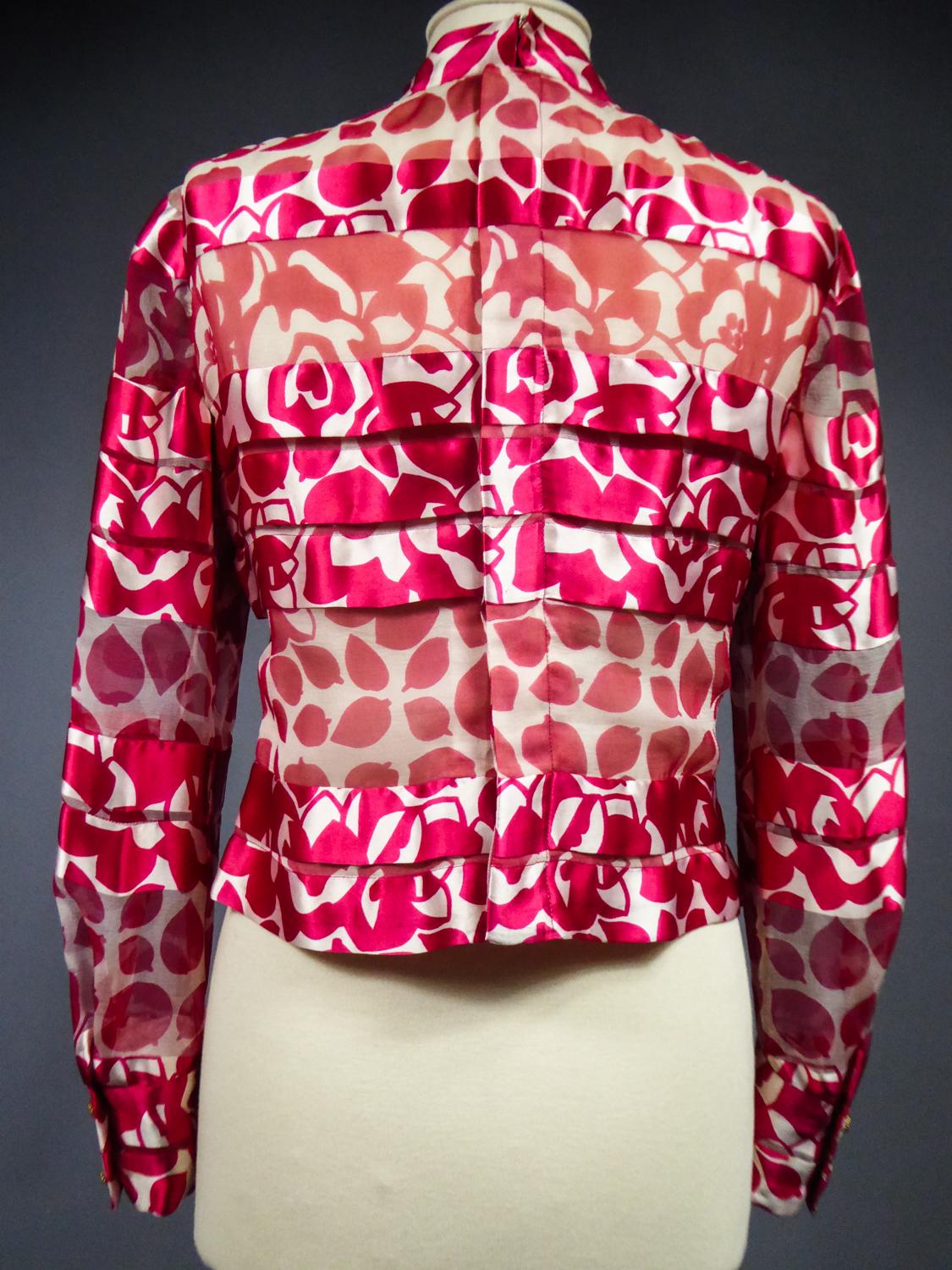 A Chanel Blouse in Printed Silk Numbered 46641 Circa 1970 For Sale 6