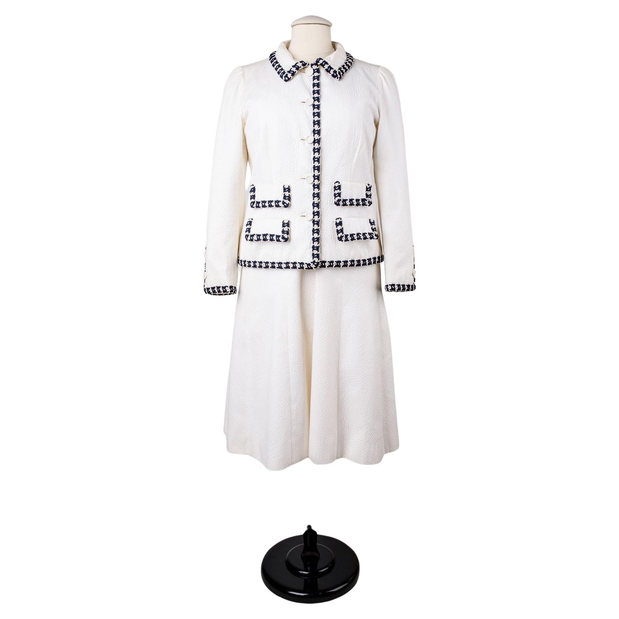A Chanel Couture white cotton Set numbered 59989/59990 Circa 1970