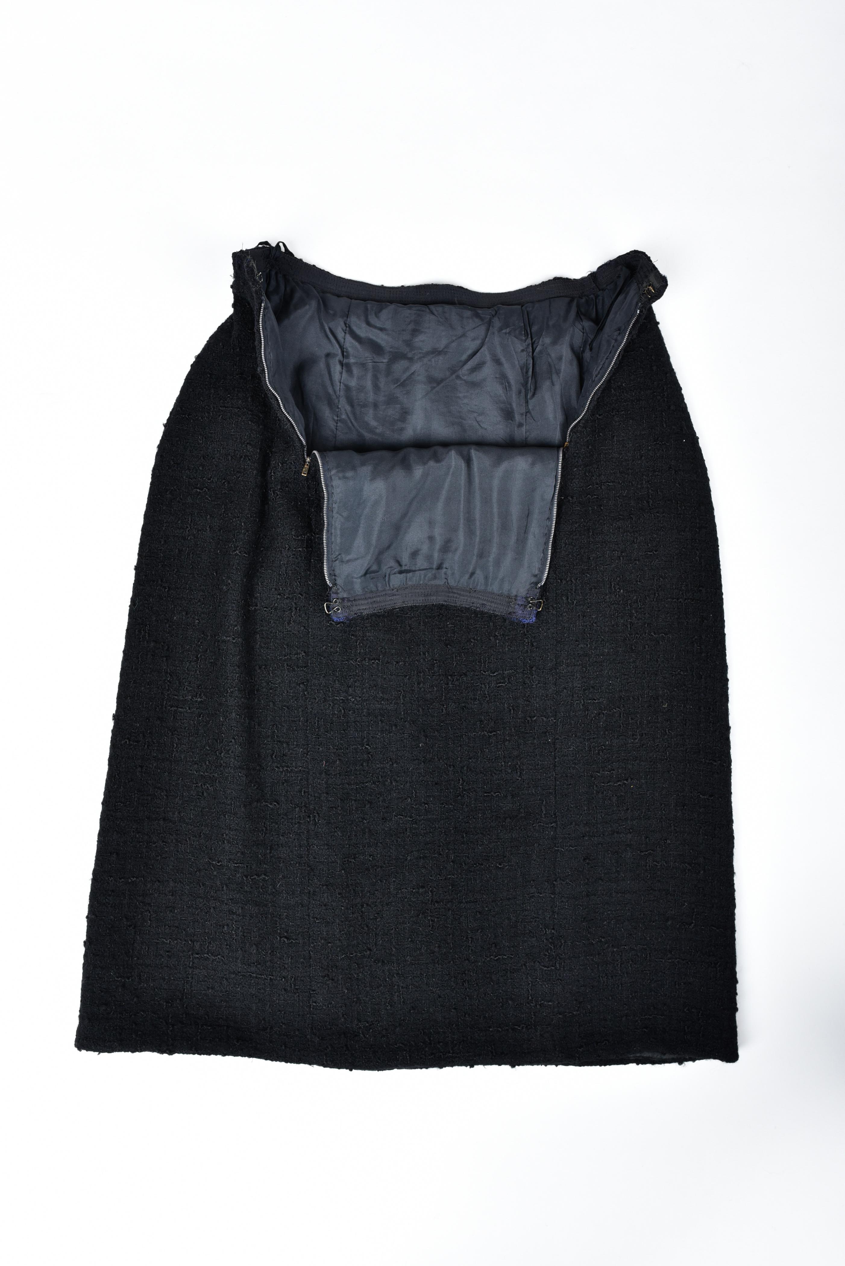 Ein Gabrielle Chanel Couture Anzug aus Wolle und goldenem Lamé CIRCA 1968-1970 im Angebot 2