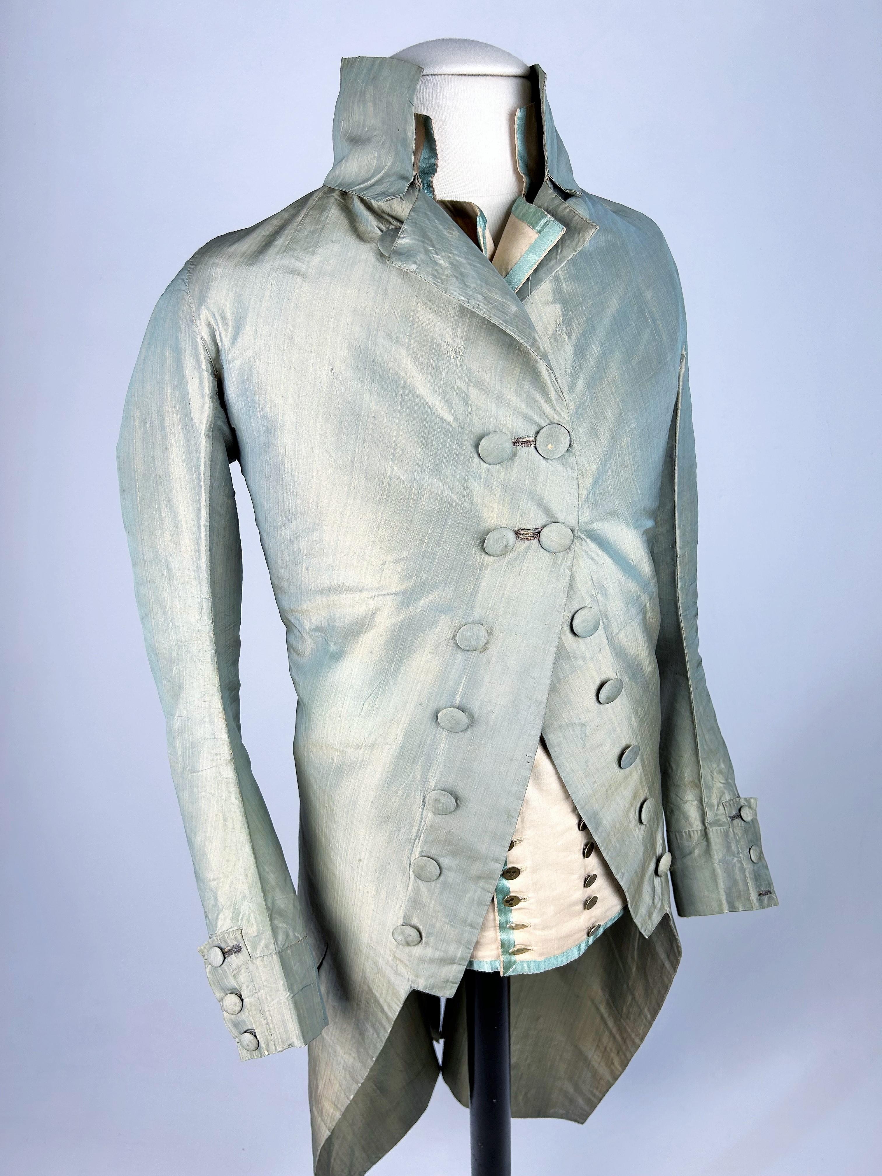 Men's A changing taffeta summer habit and cotton waistcoat - England Circa 1785