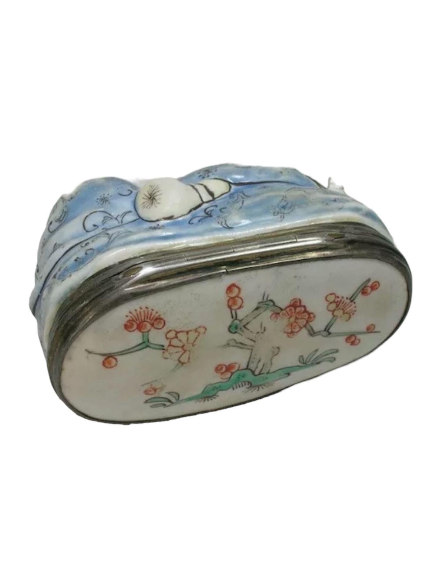 A Chantilly Silver Mounted Snuff Box of a Sleeping Monk, Mid 18th Century For Sale 1