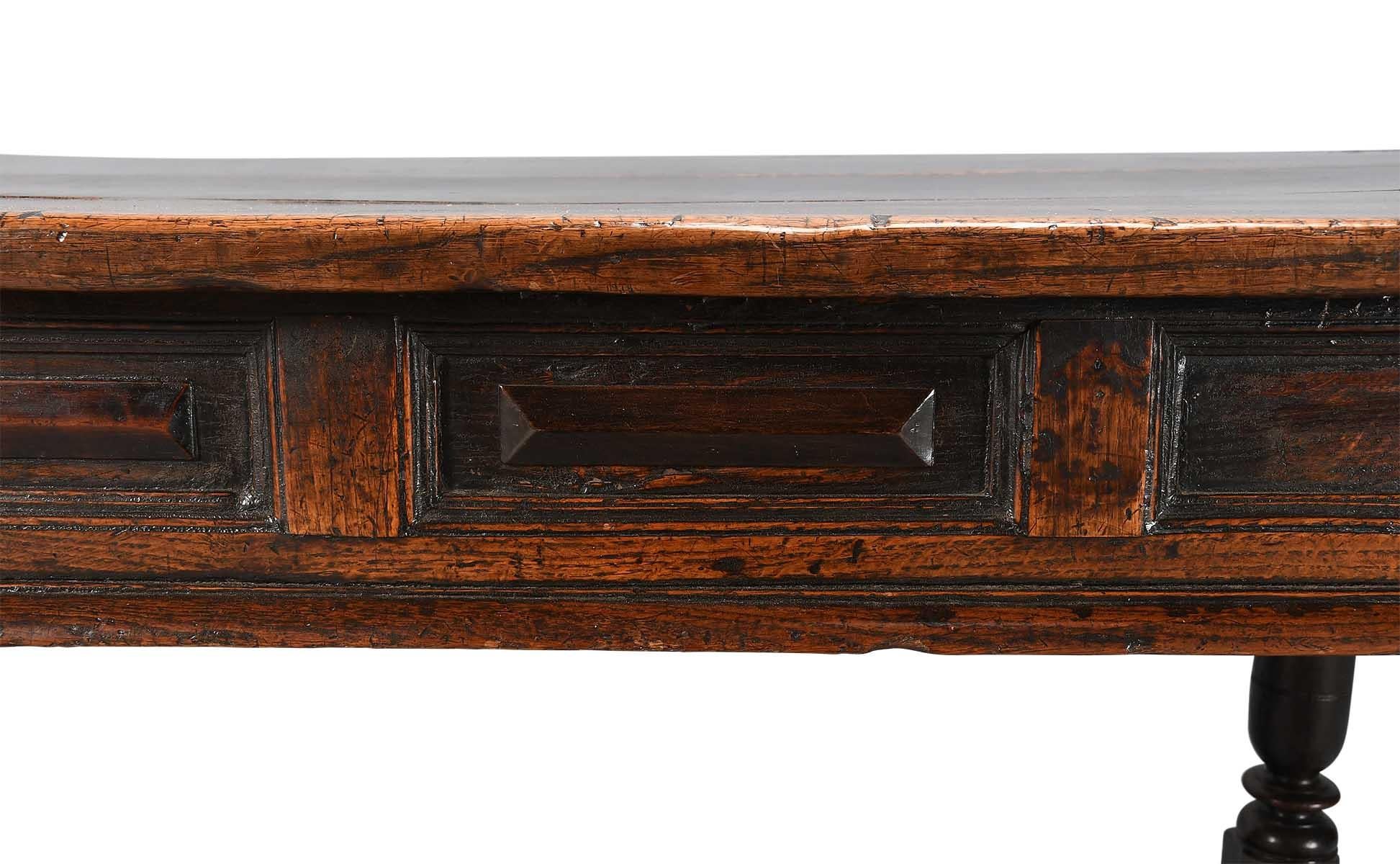 A Charles II Period Oak Side Table For Sale 2