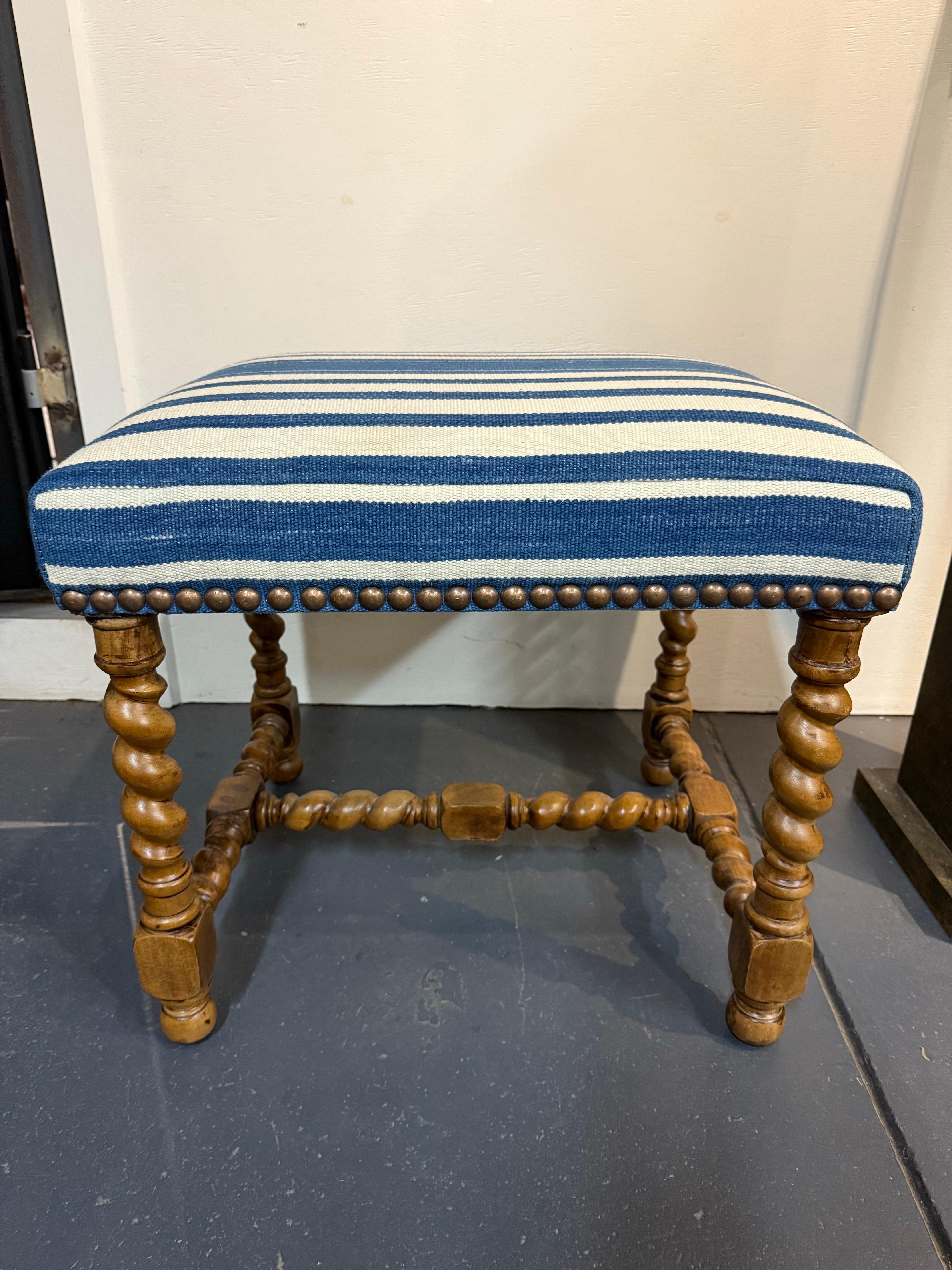 A Charles II Style Stool Upholstered with Blue and White Fabric

Provenance: Private Australian Collection.

Dimensions:
Height: 54cm.
Width: 57cm.
Depth: 47.5cm.