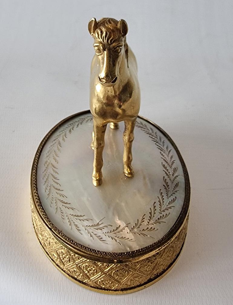 A Charles X Palais Royal Ormolu and Mother of Pearl Equestrian Statue  In Good Condition For Sale In London, GB